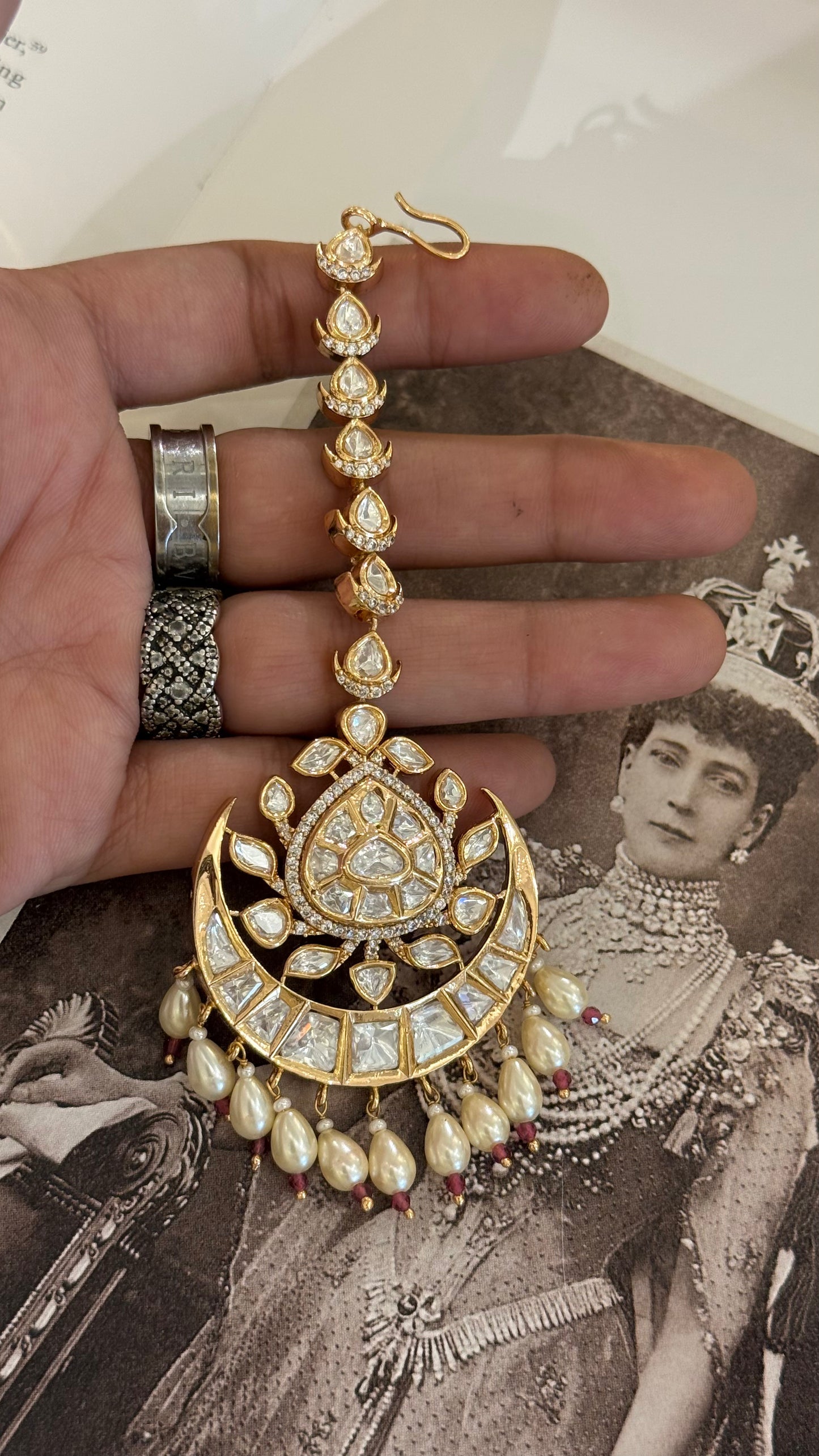 White polki maangtika with ruby & pearl drop detailing