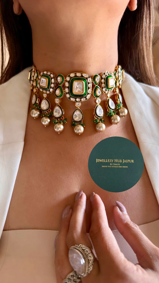 Paanabindu Emerald meenakari with cocktail drop with earrings