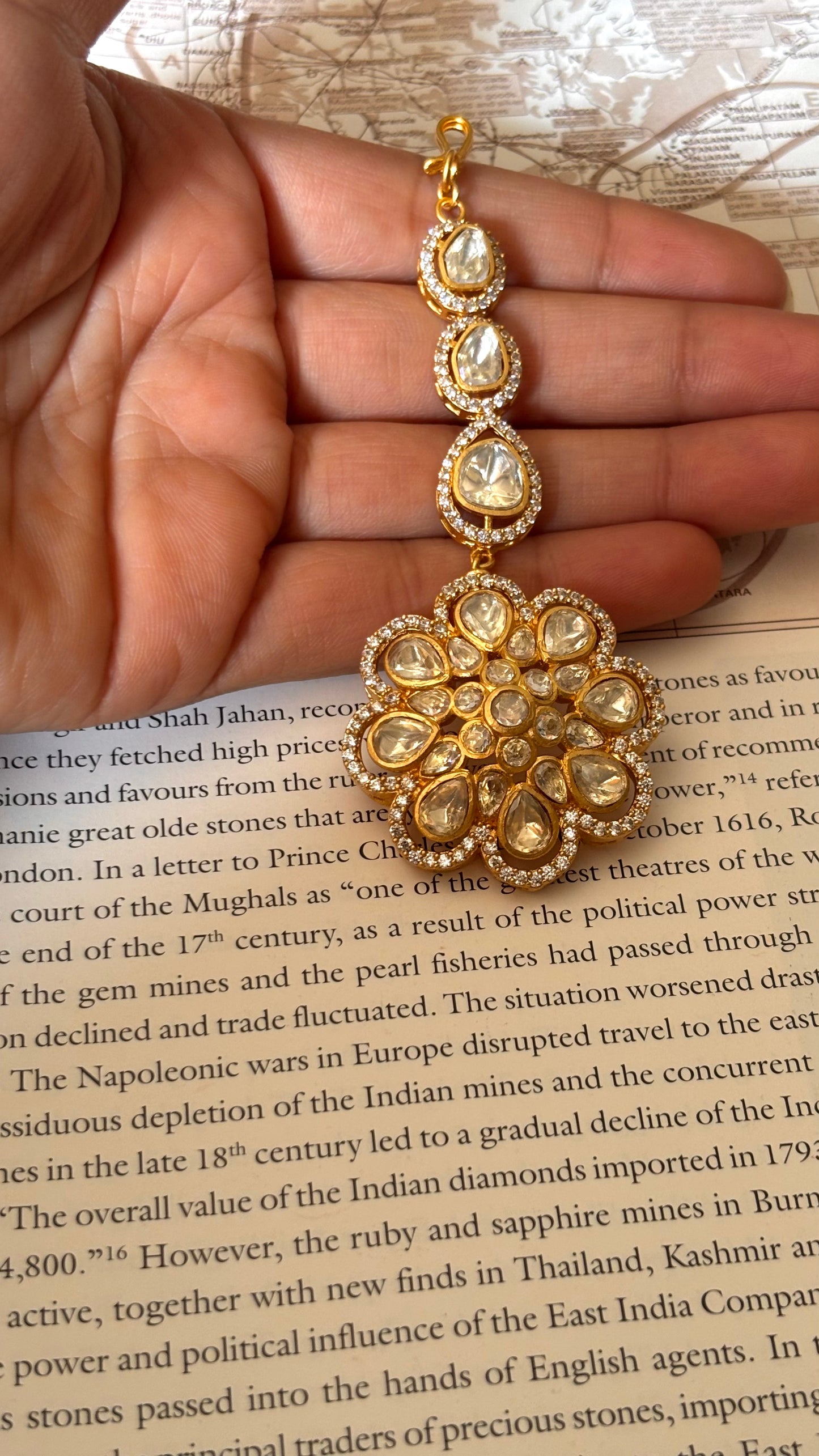 Real moissanite floral pattern Maangtika