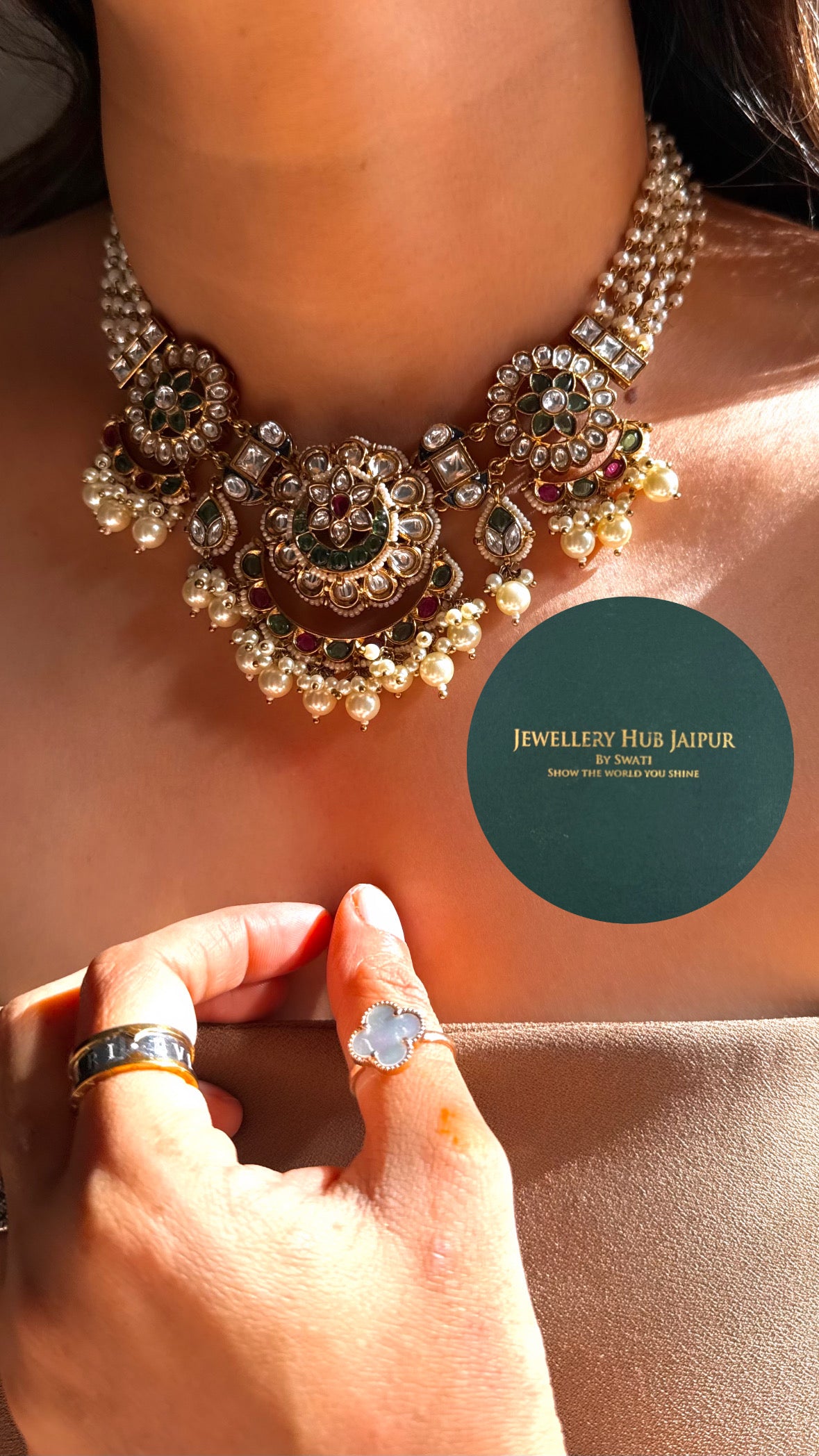 Emerald ruby paachi pearl detailing choker