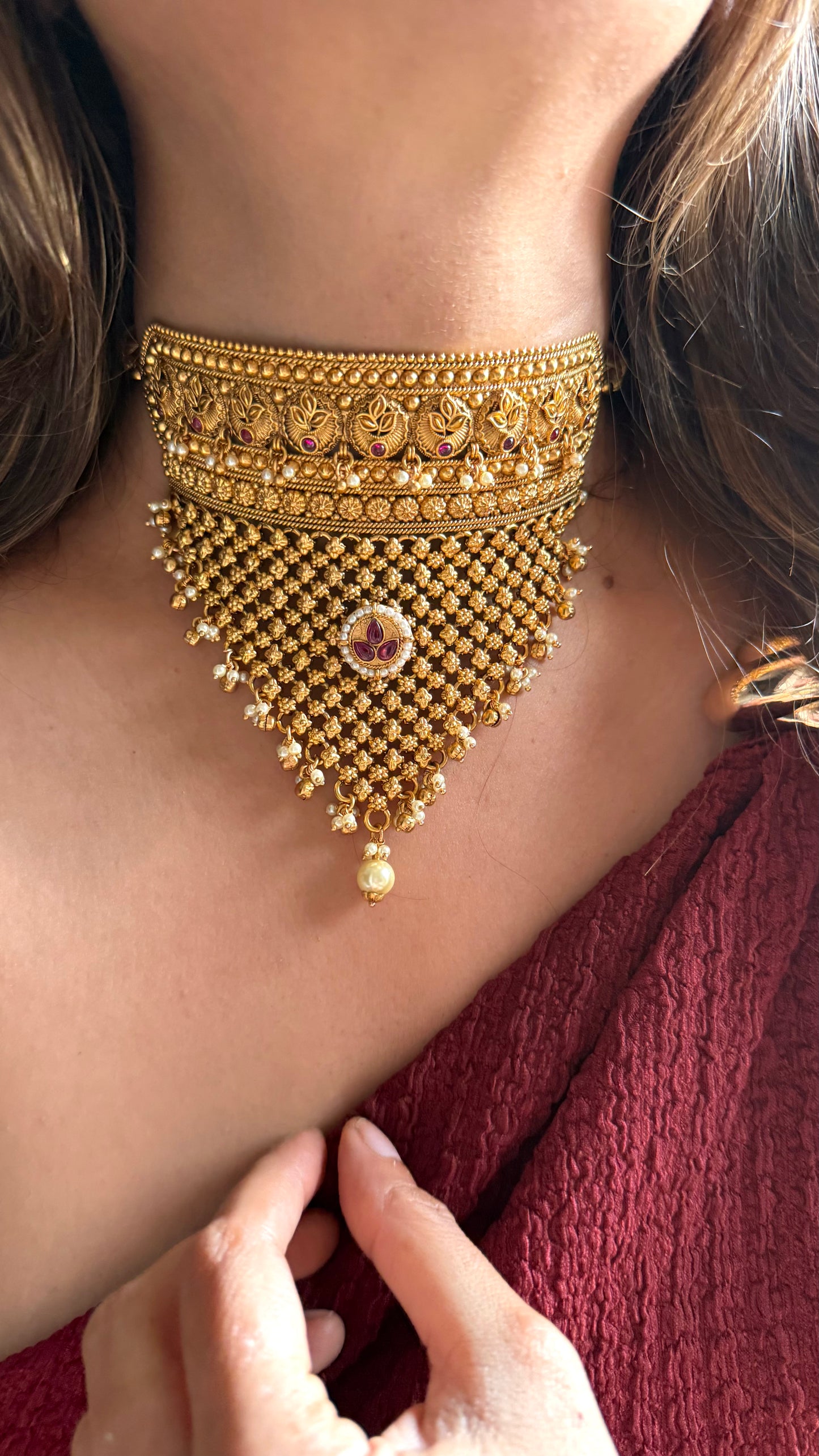 Rajwada Aad with paachi pearl detailing