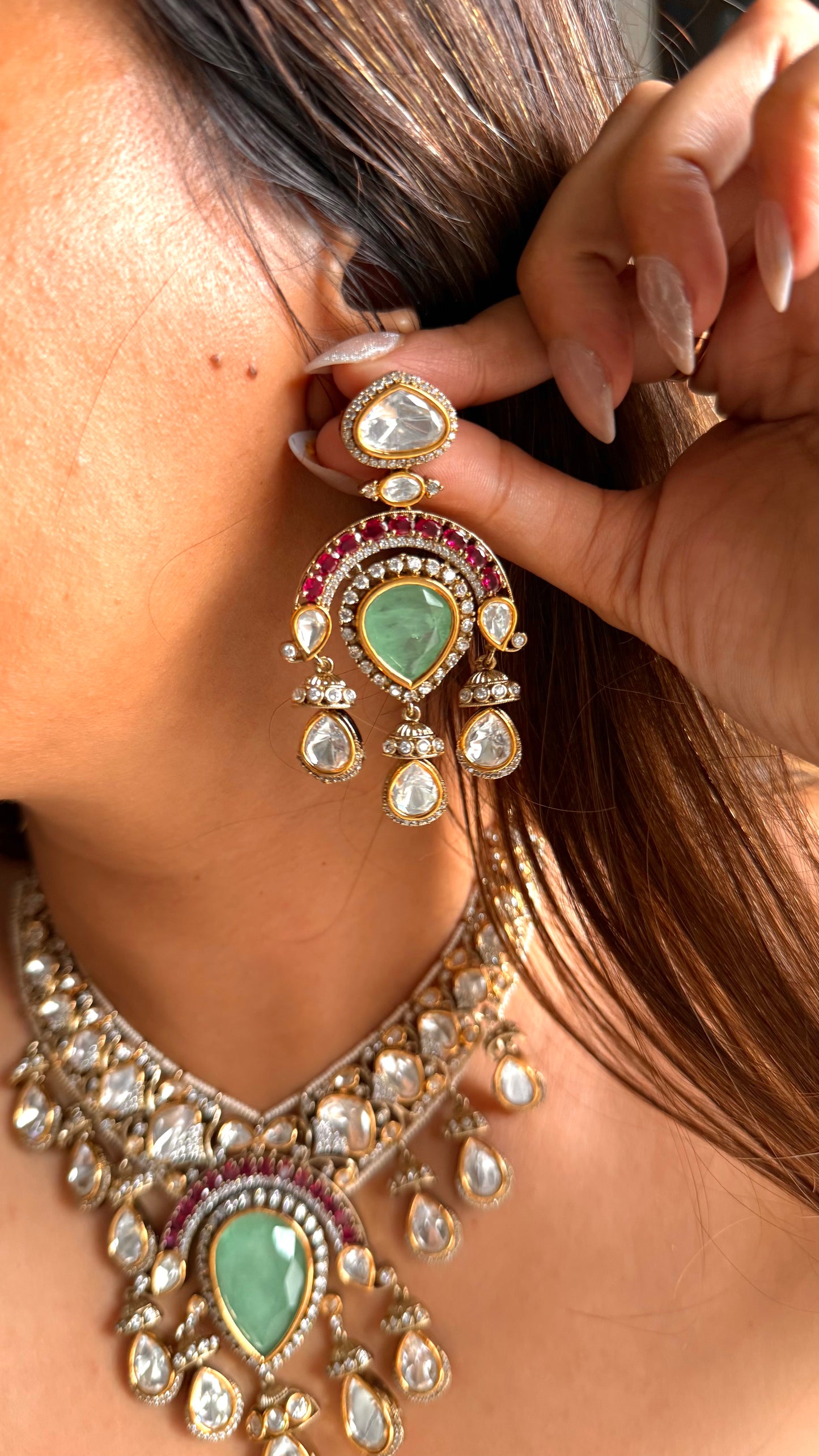 Vaishnavi Mint doublet & rani pink Moissanite set