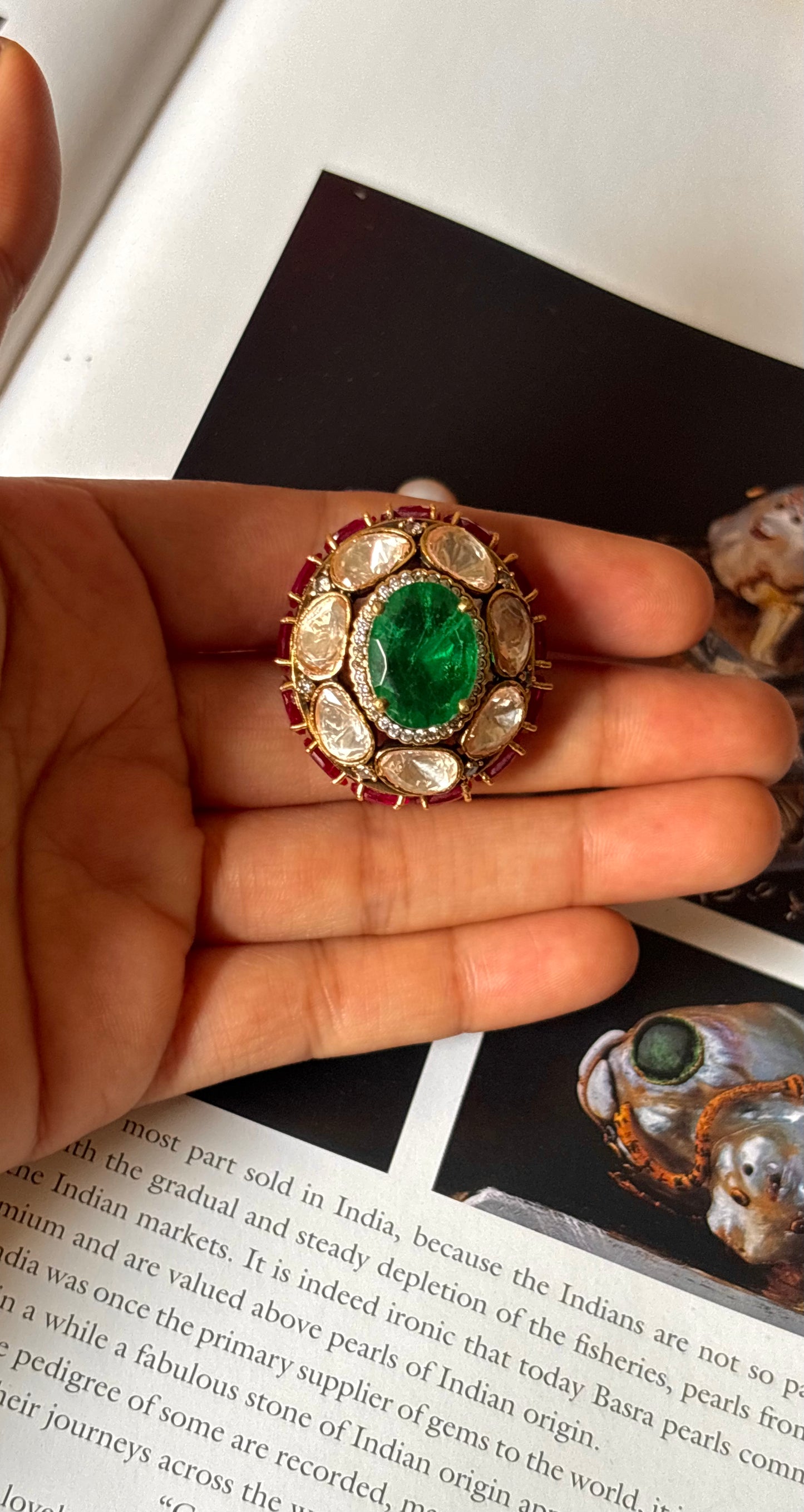 Emerald doublet peeli polki ring