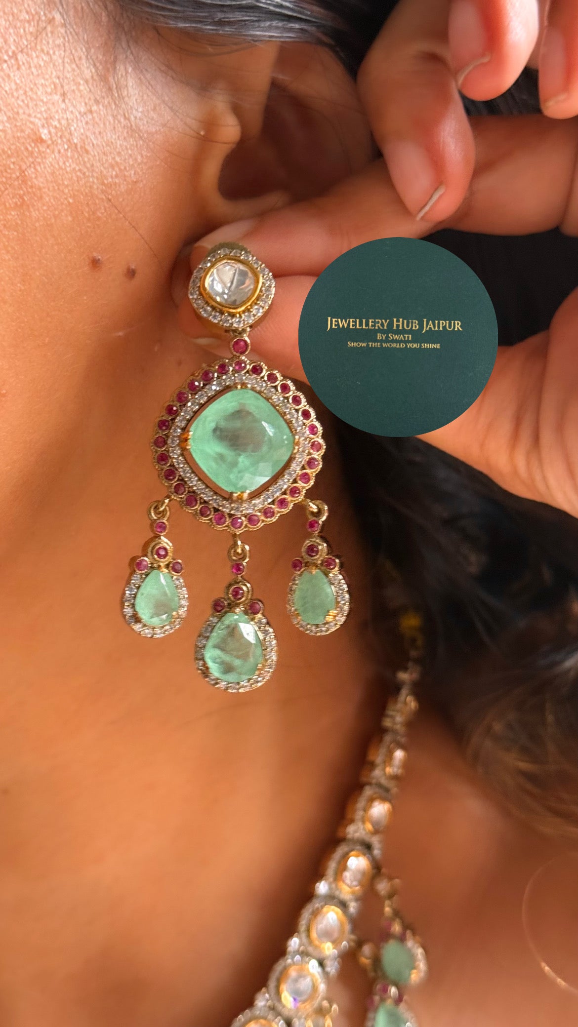 Mint doublet & rani pink moissanite collar set