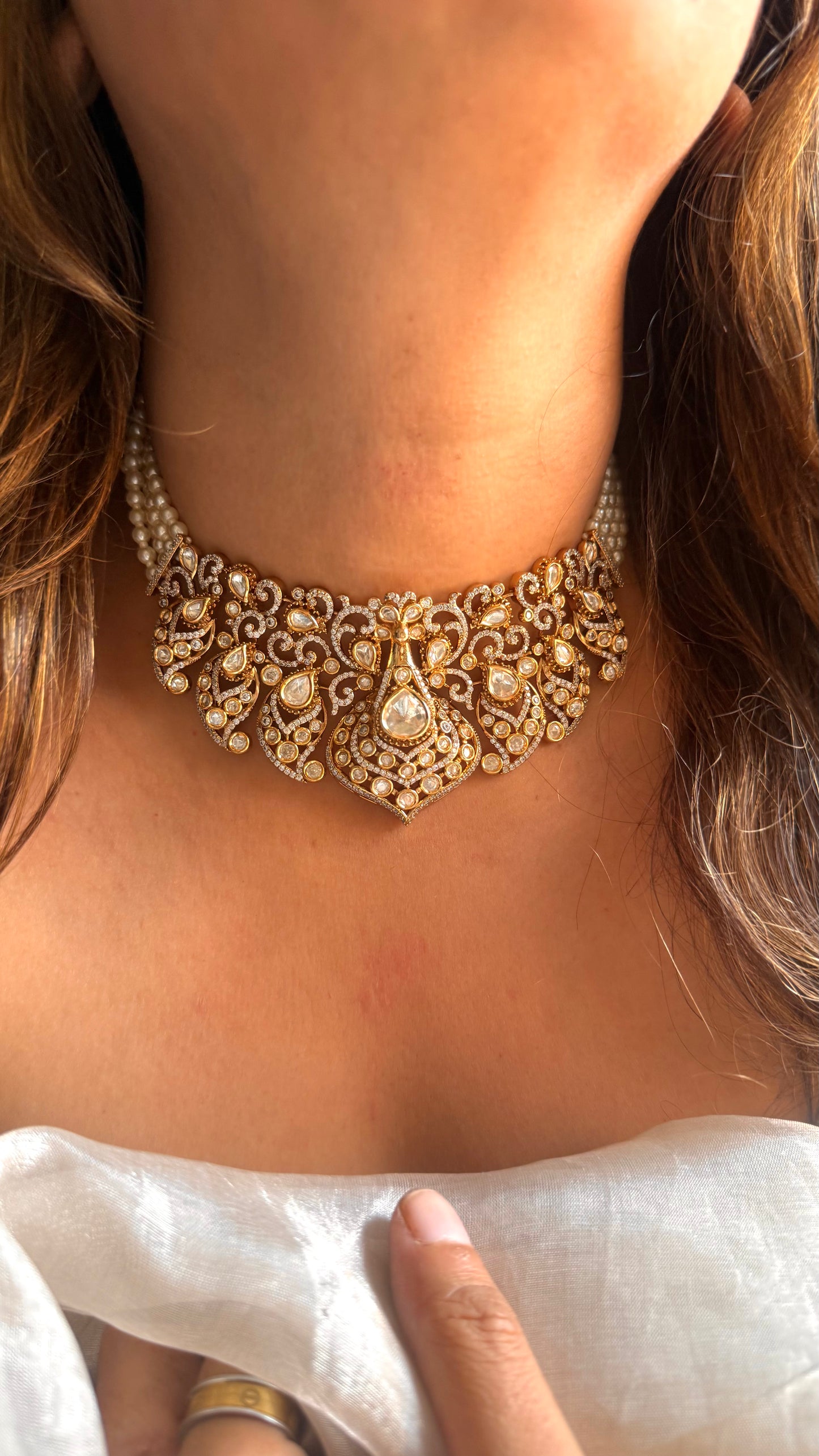 LV shade Polki designer choker with pearl detailing