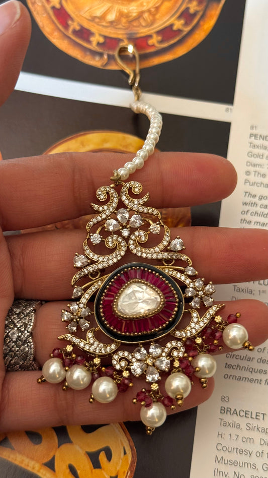 Rani pink takkar work Mangtikka