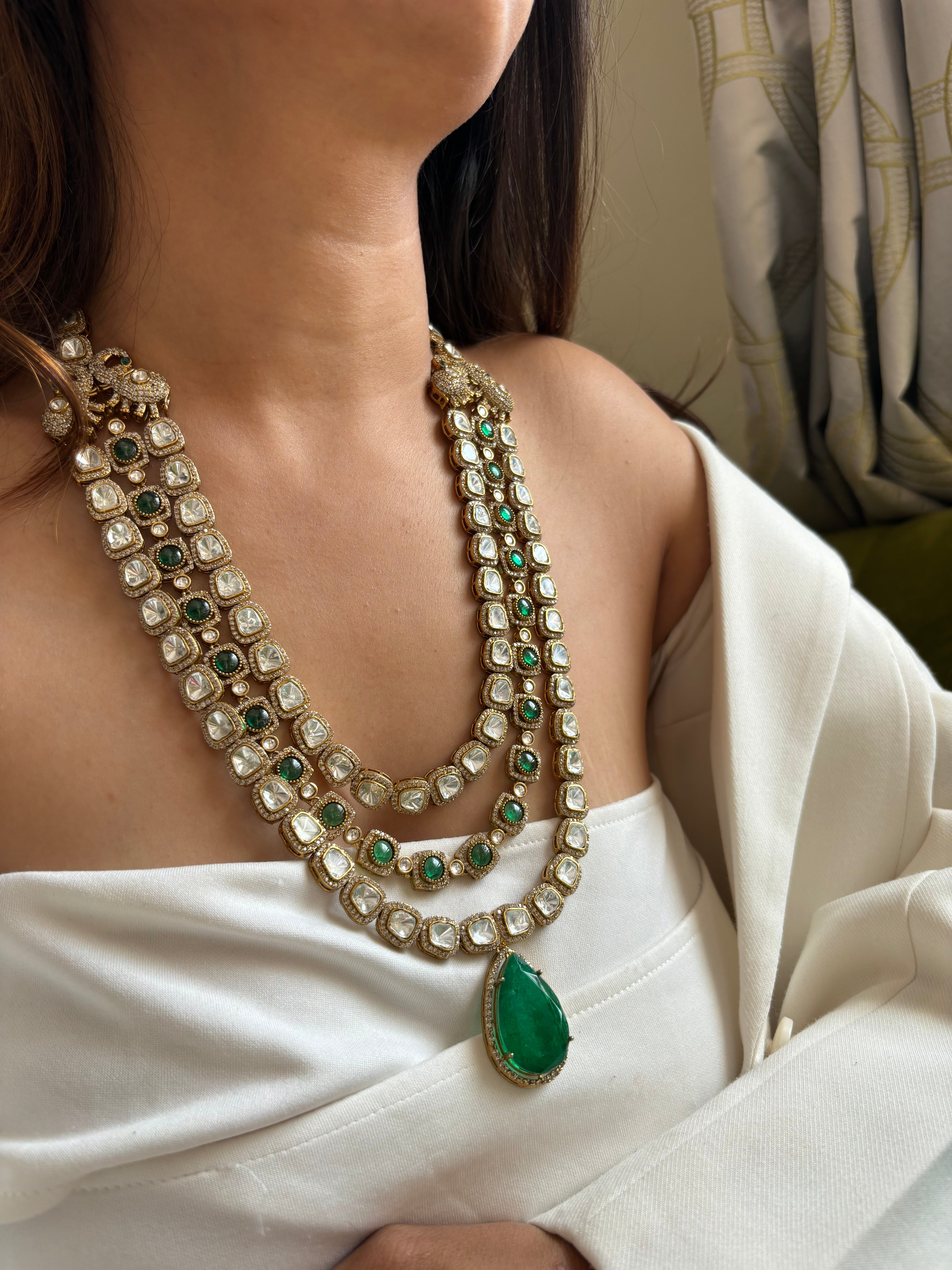 Three layered emerald Doublet rani haar