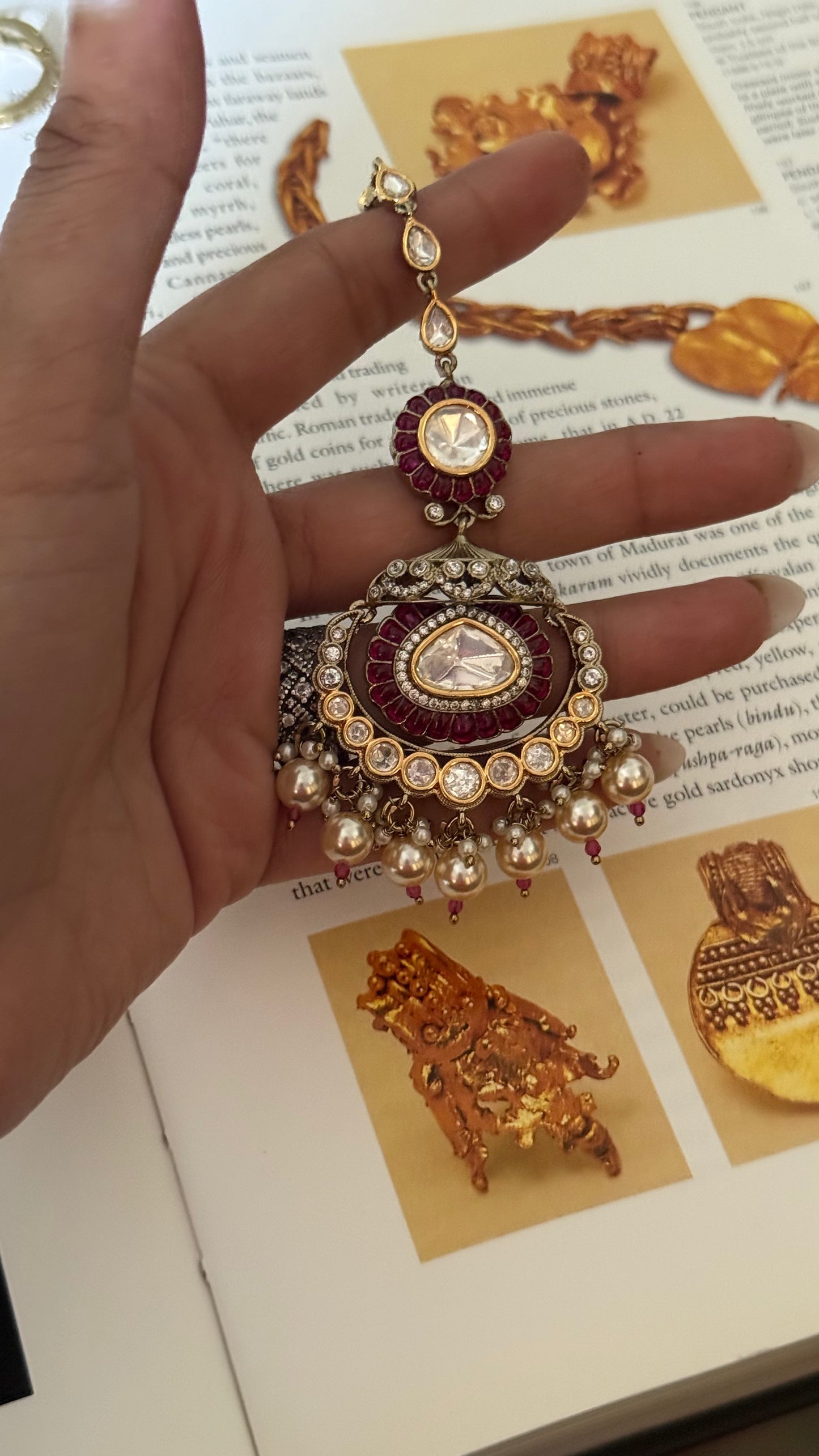 Ruby katdana moissanite maangtika