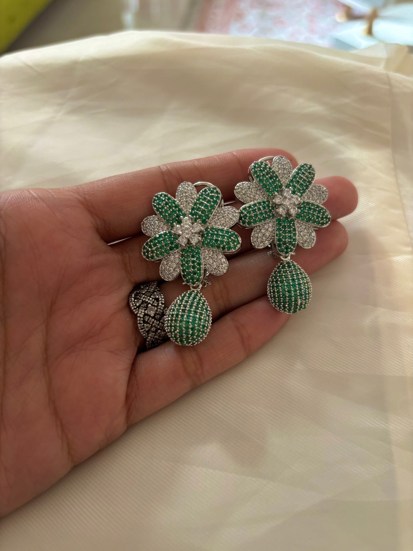 Emerald floral earrings