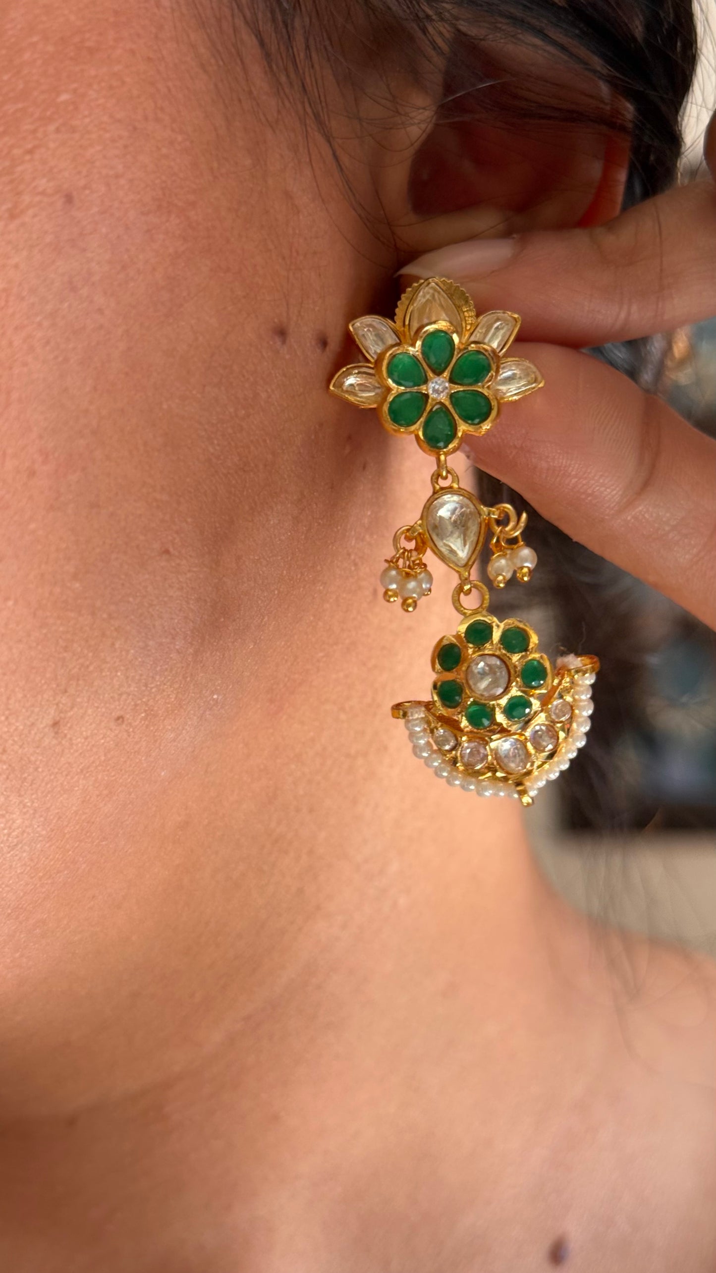 Peacock inspired emerald rajwada collar Necklace