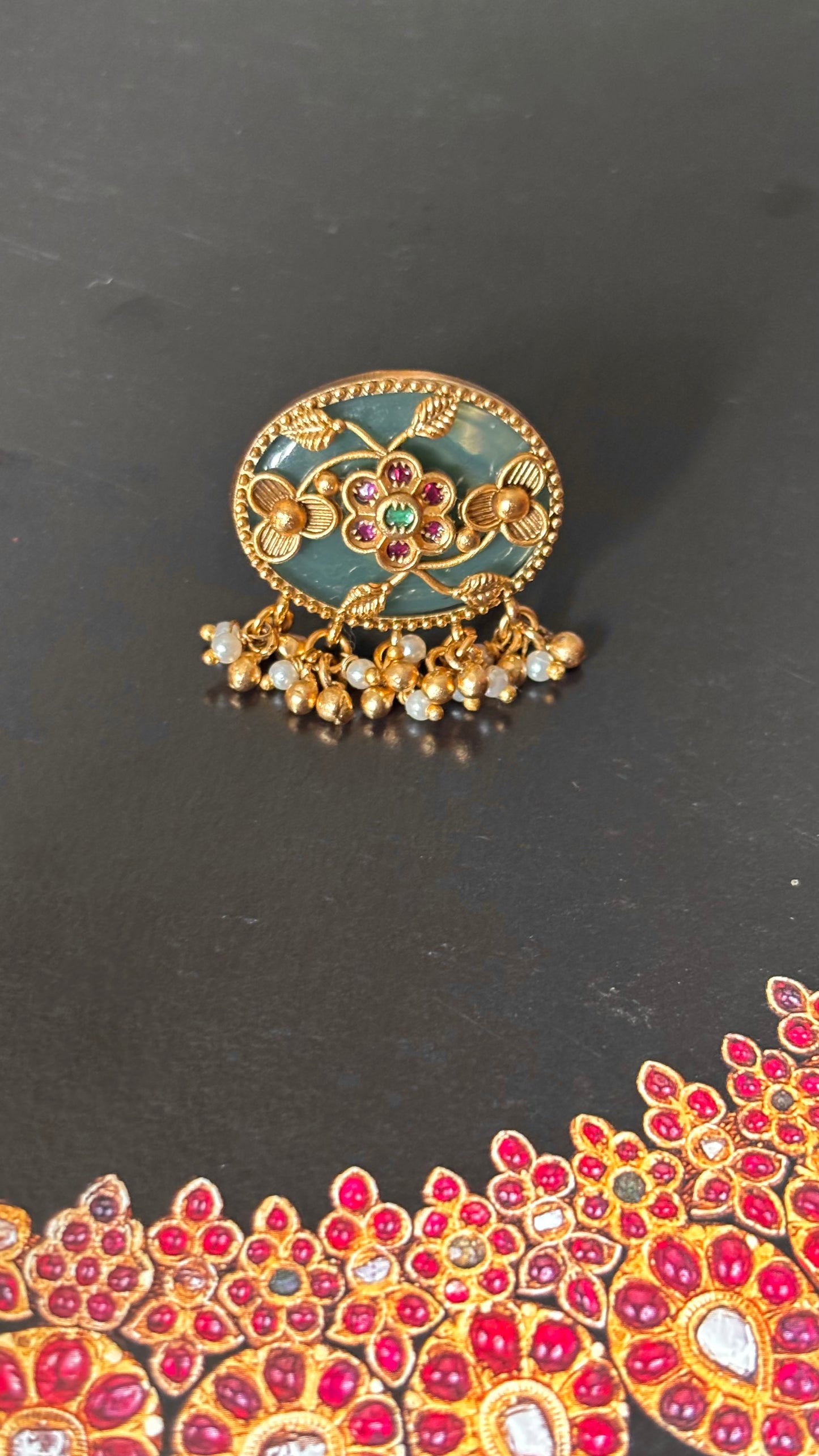 Nakashi floral rajwada ring