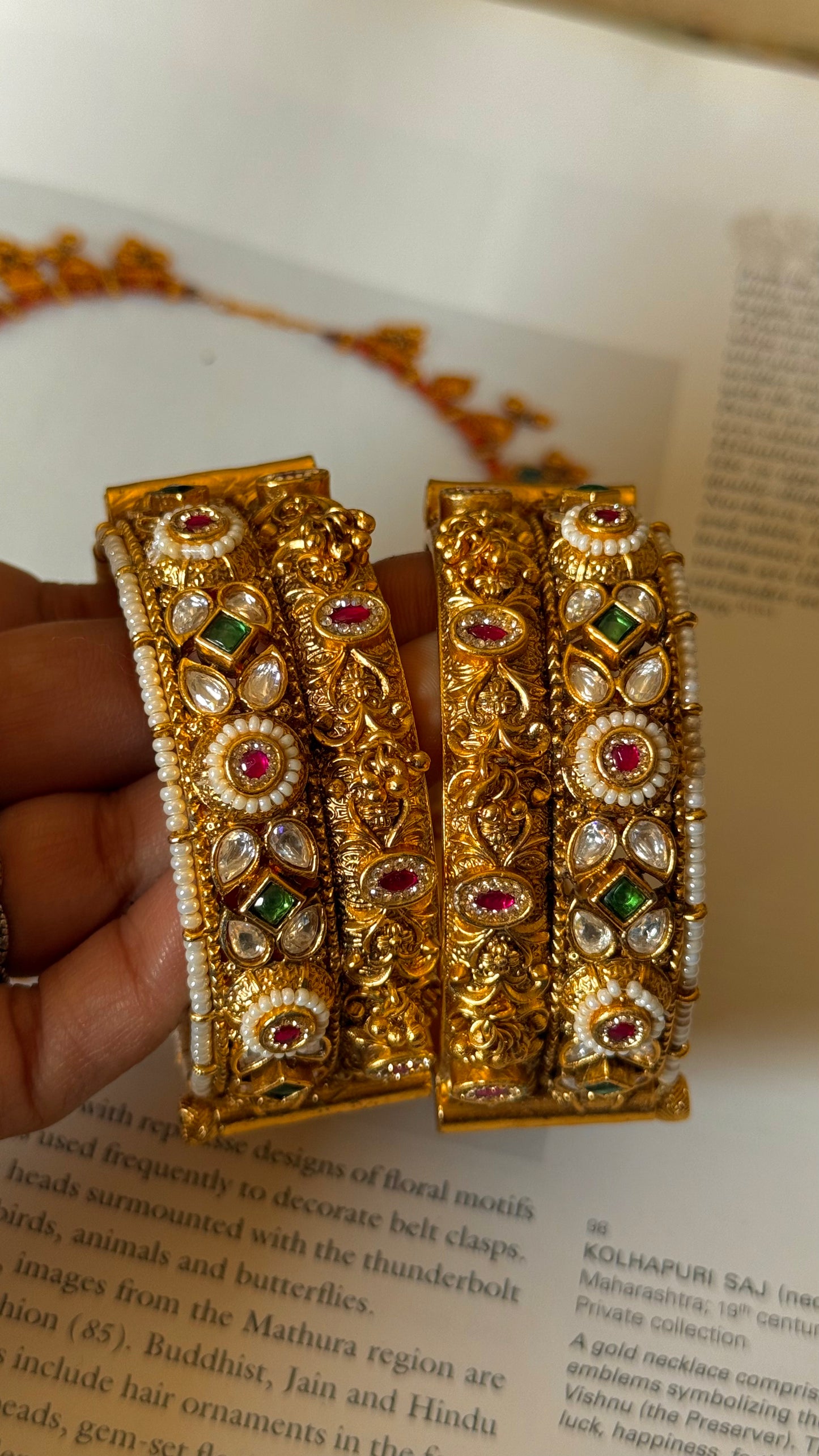 Rajwadiii Bangles
