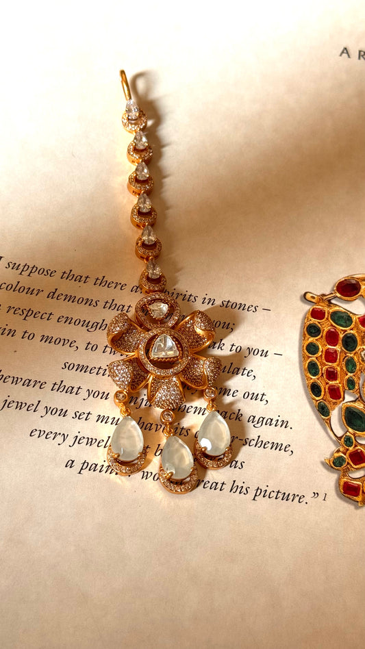 Moissanite floral with mother of pearl drop maangtika