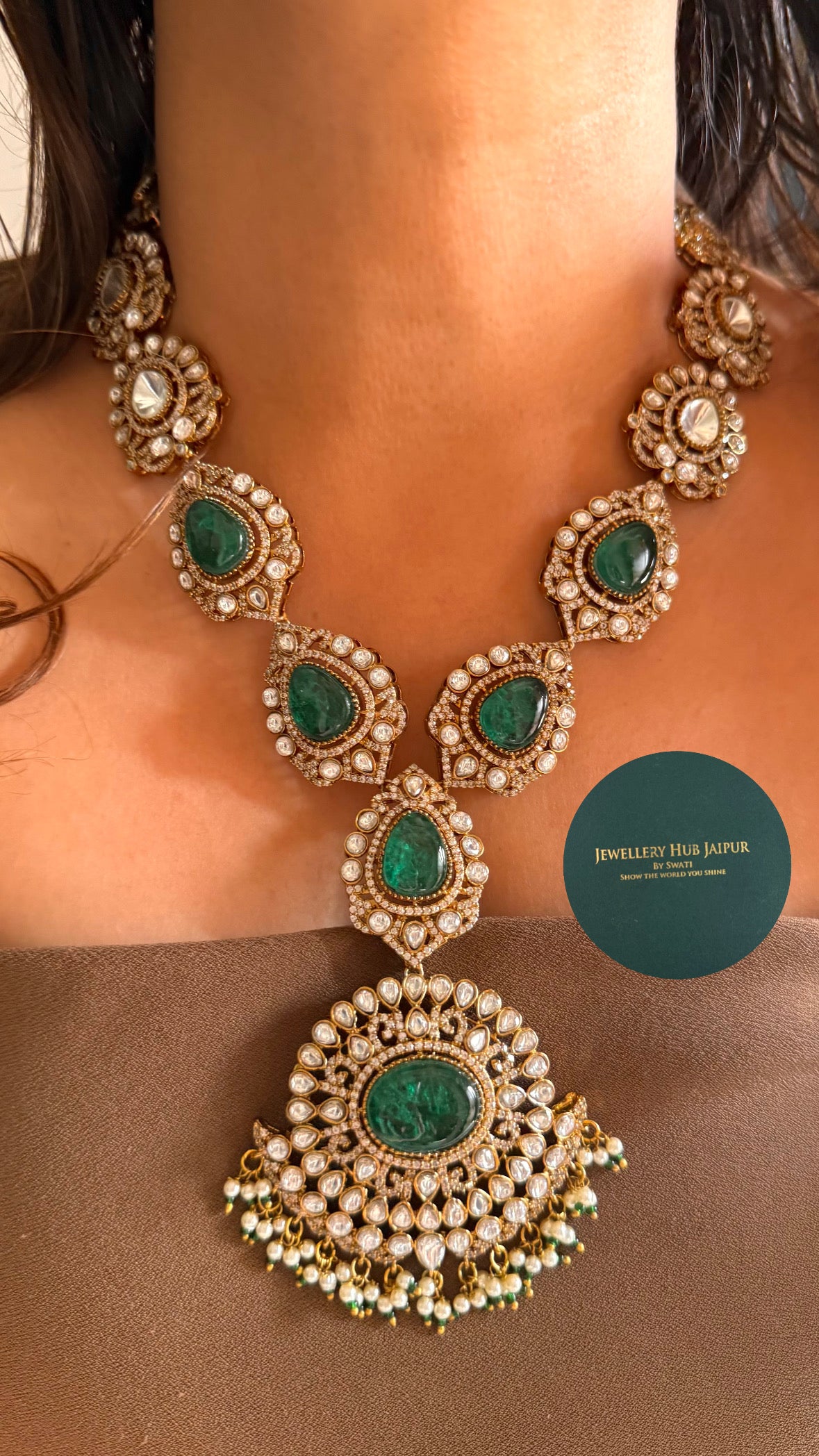 Emerald doublet rani haar