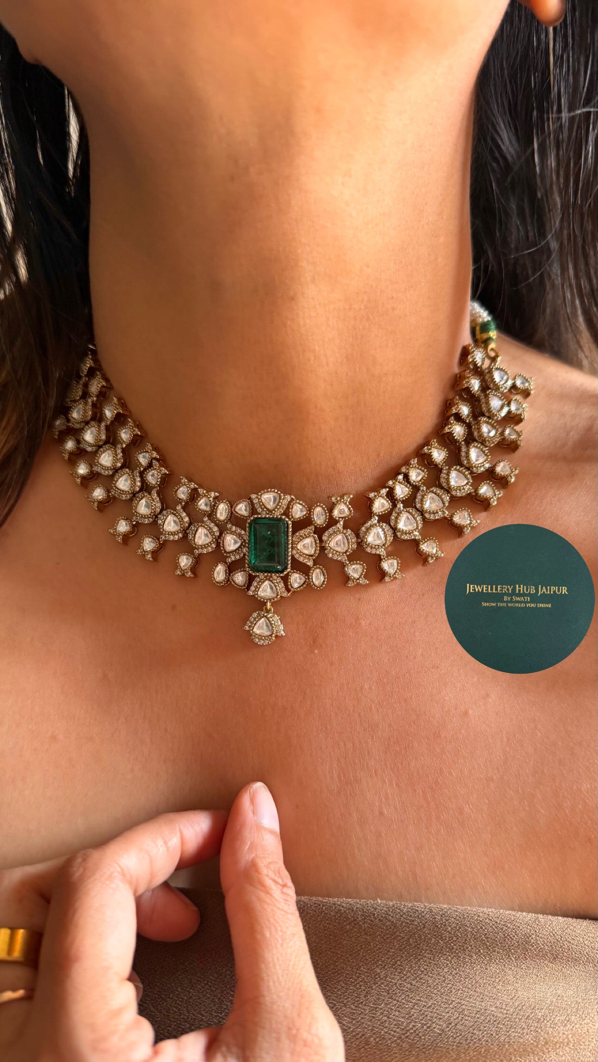 Emerald polki victorian minimal necklace