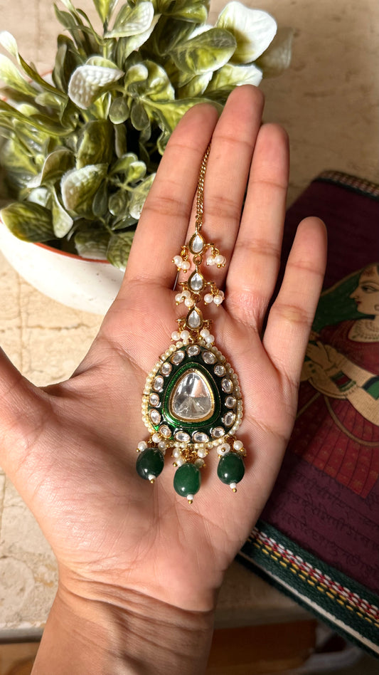 Emerald meenakari polki maangtika