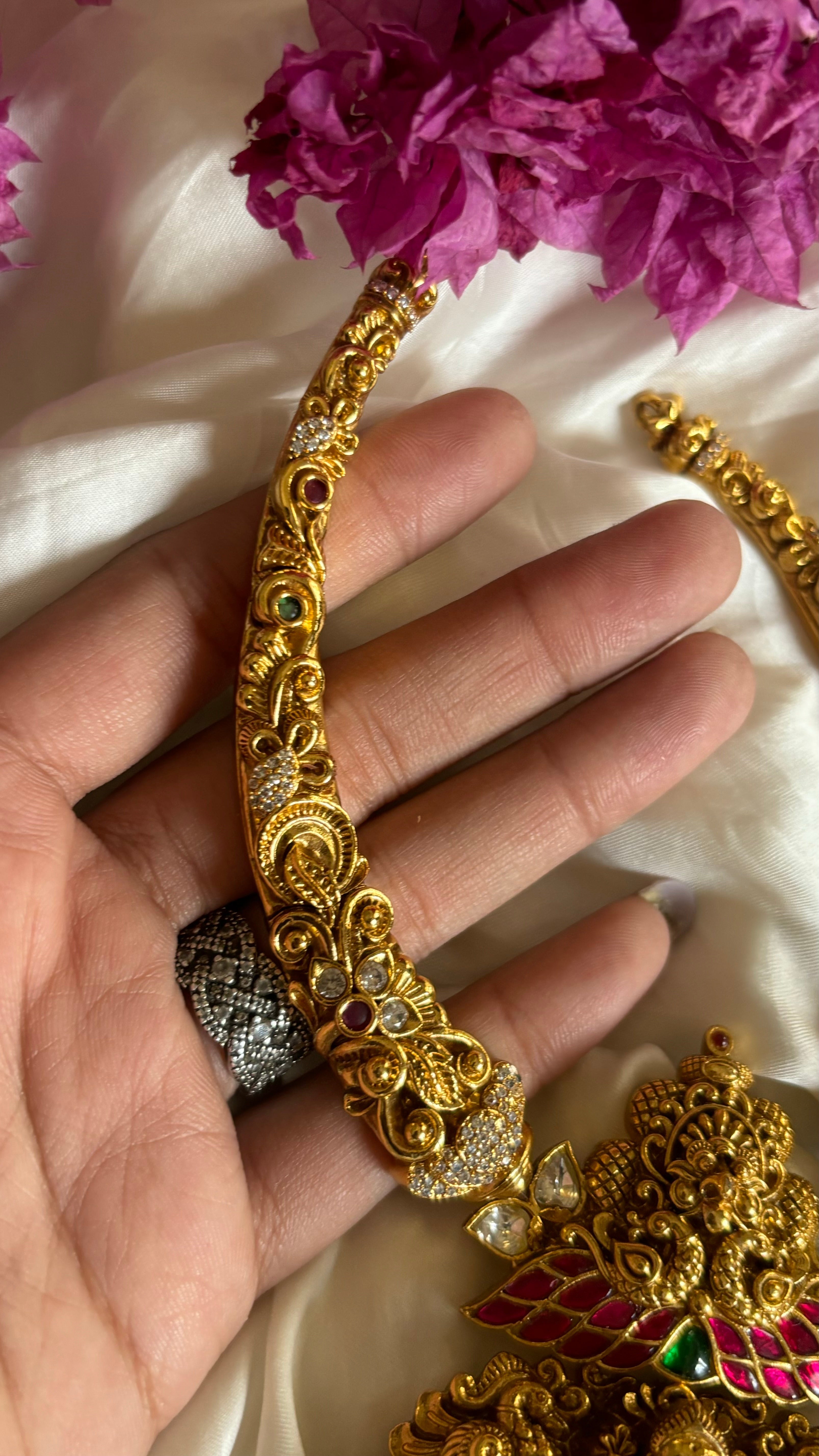 Paachi temple necklace