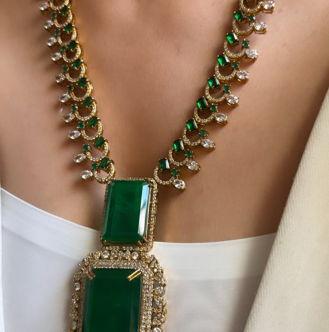 Emerald doublet designer necklace