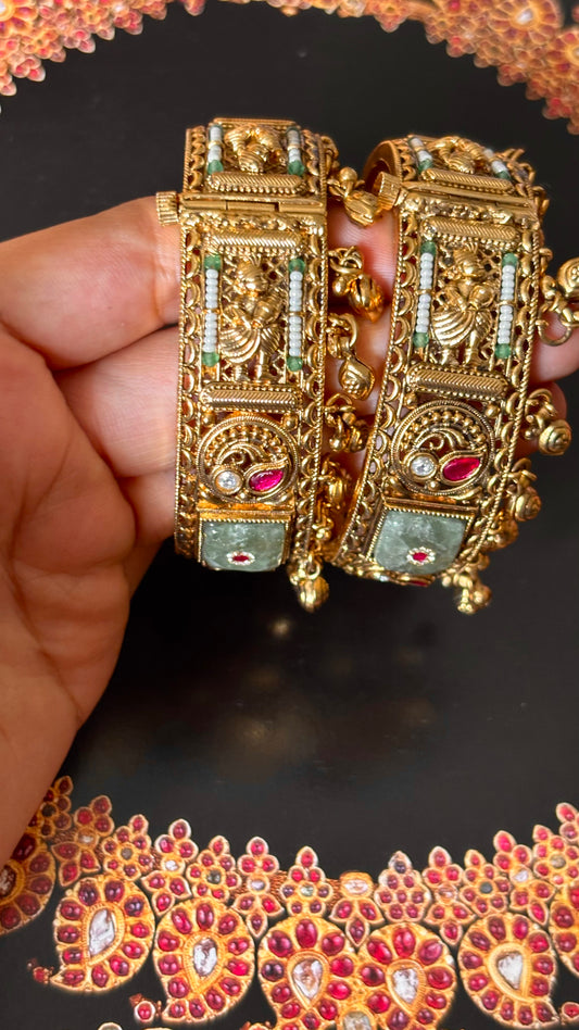 Rajwada nakashi gold with gungroo drops openable Bangles