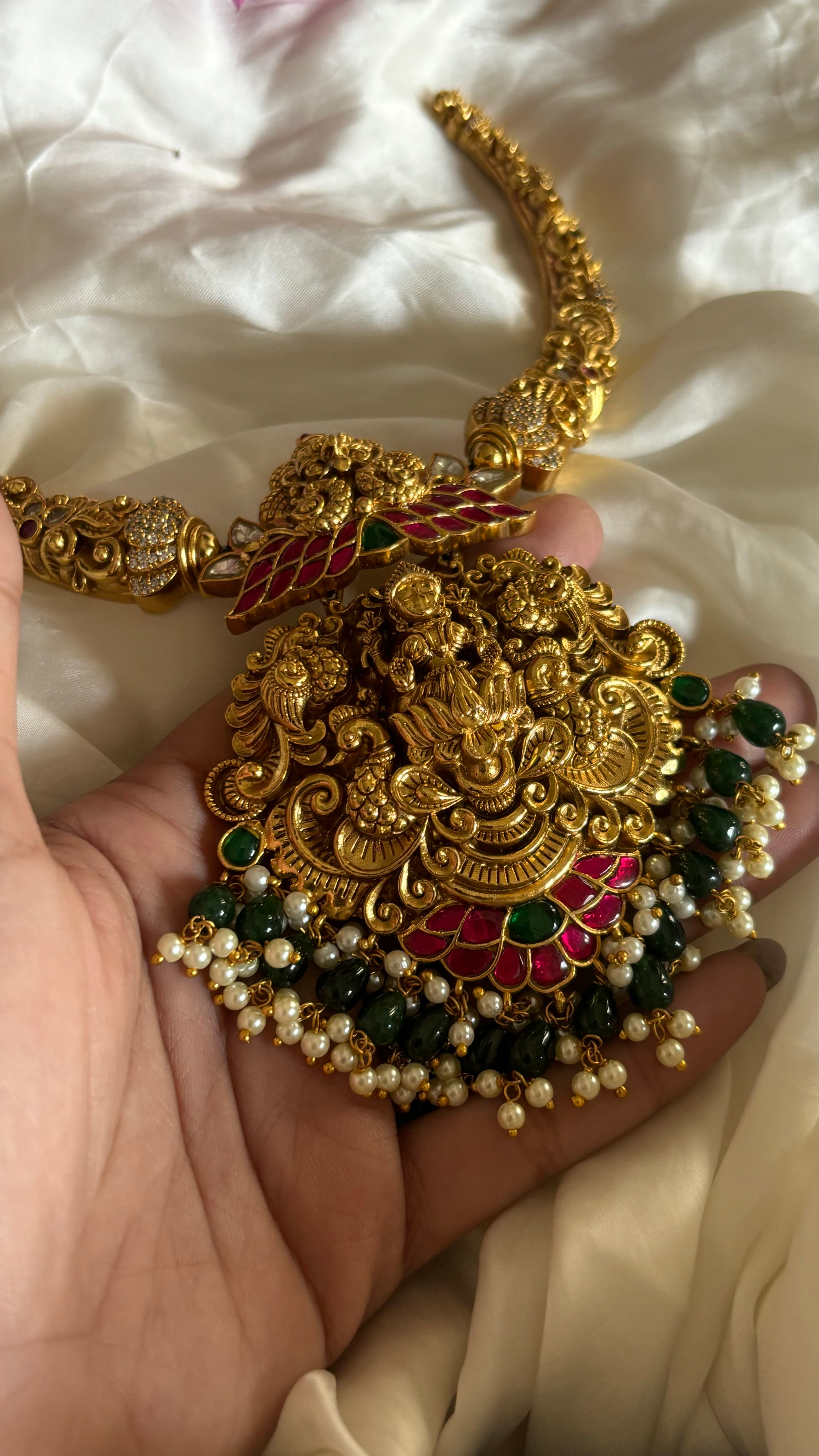 Paachi temple necklace