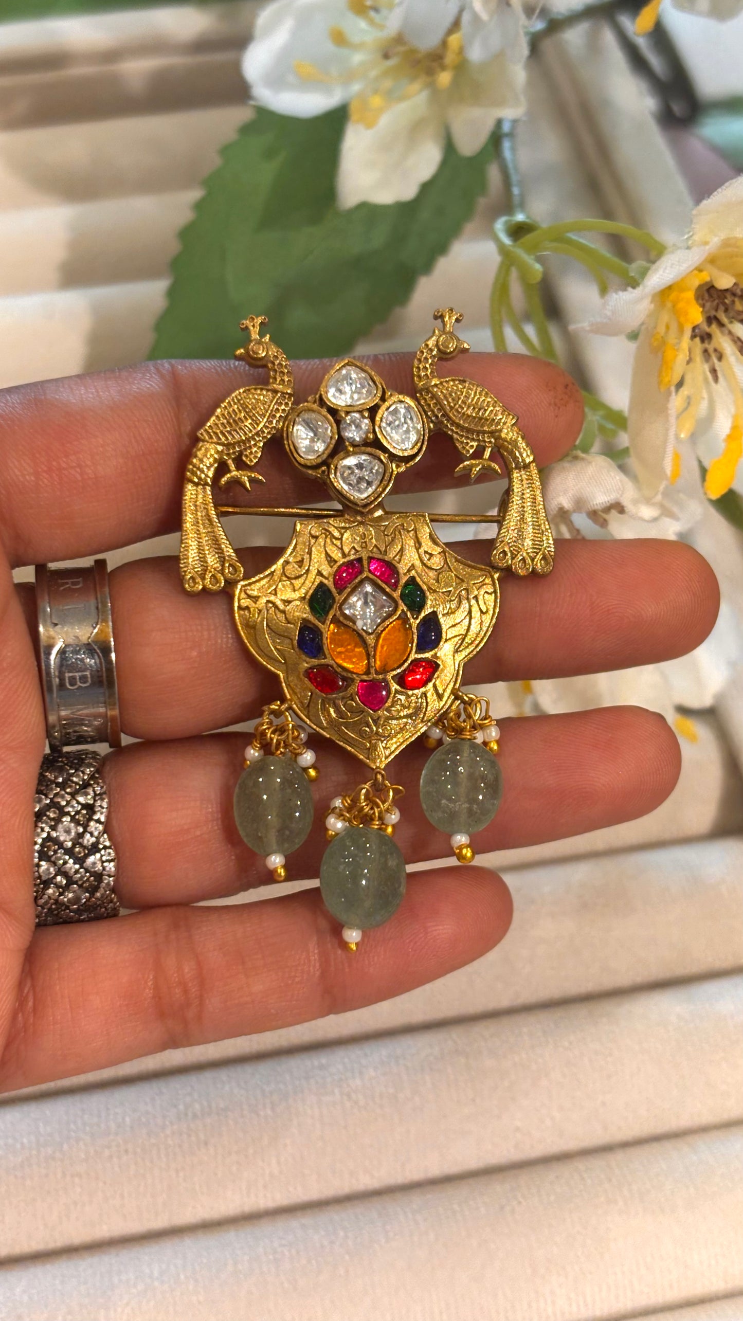 Peacock designed pachi kundan brooch