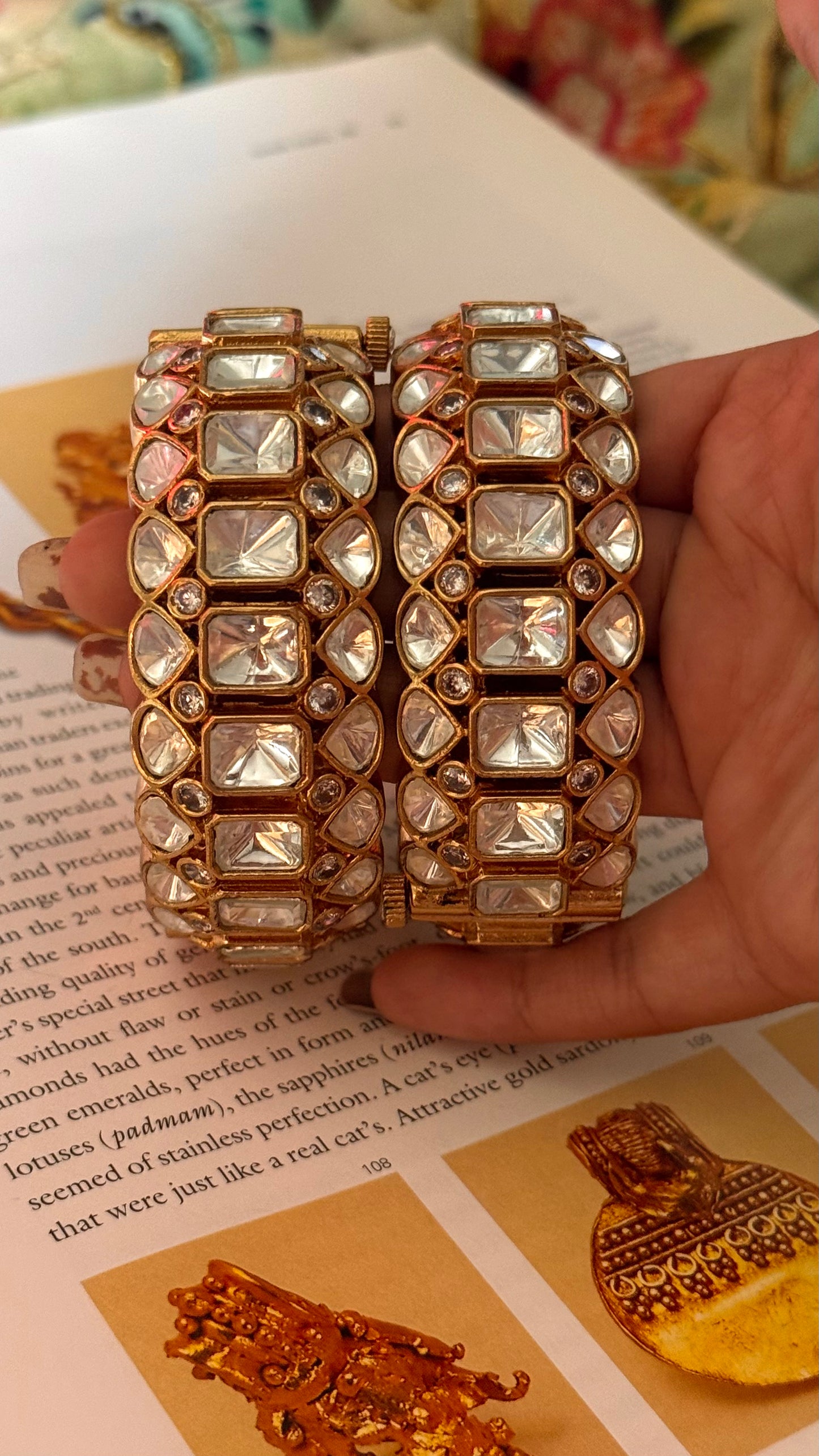 Designer Moissanite polkis openable Bangles