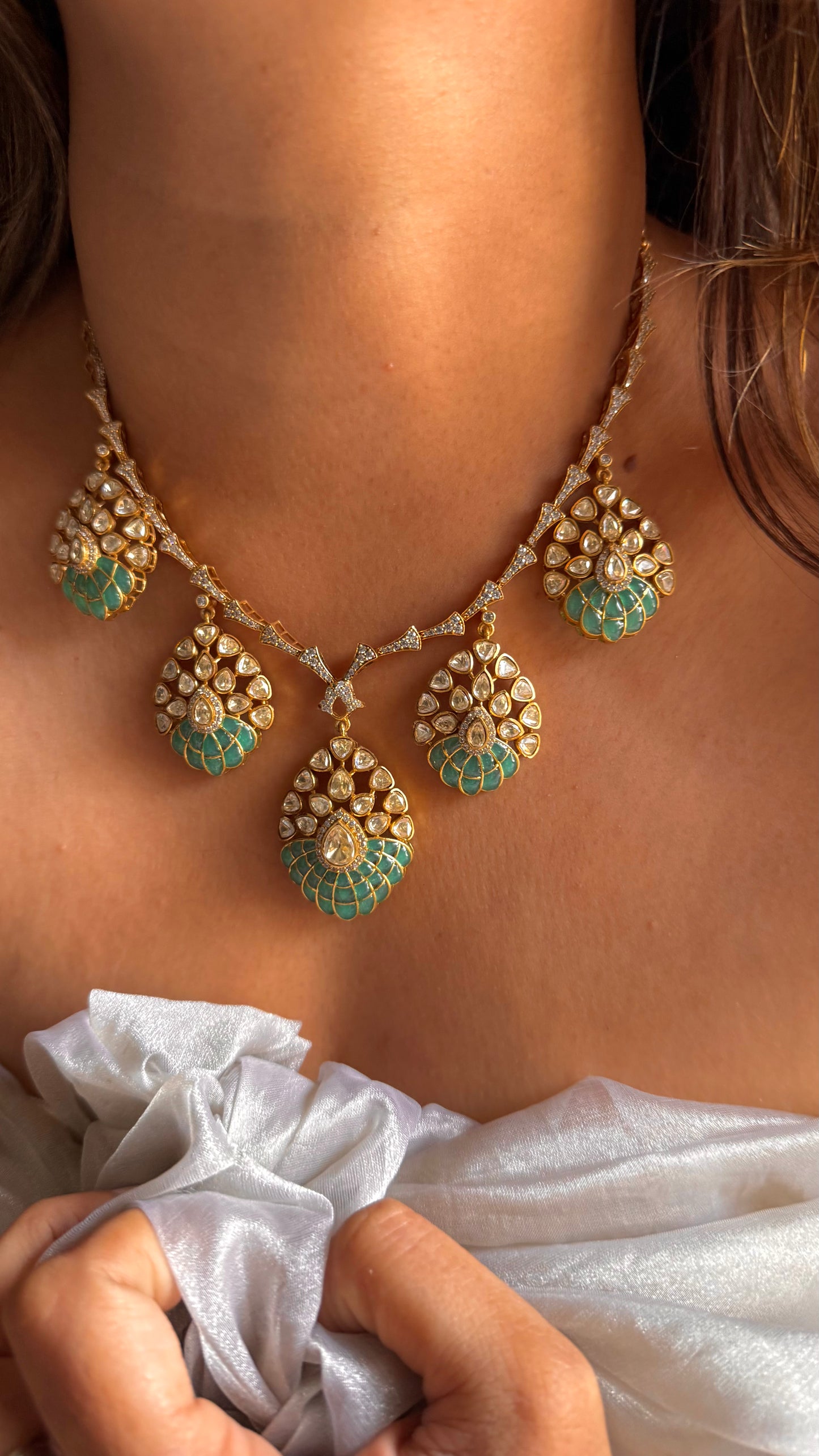 Turquoise shade rama green takkar cocktail necklace
