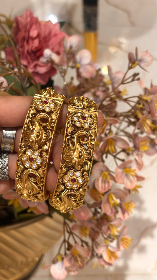 Gajanand inspired floral nakshi bangles