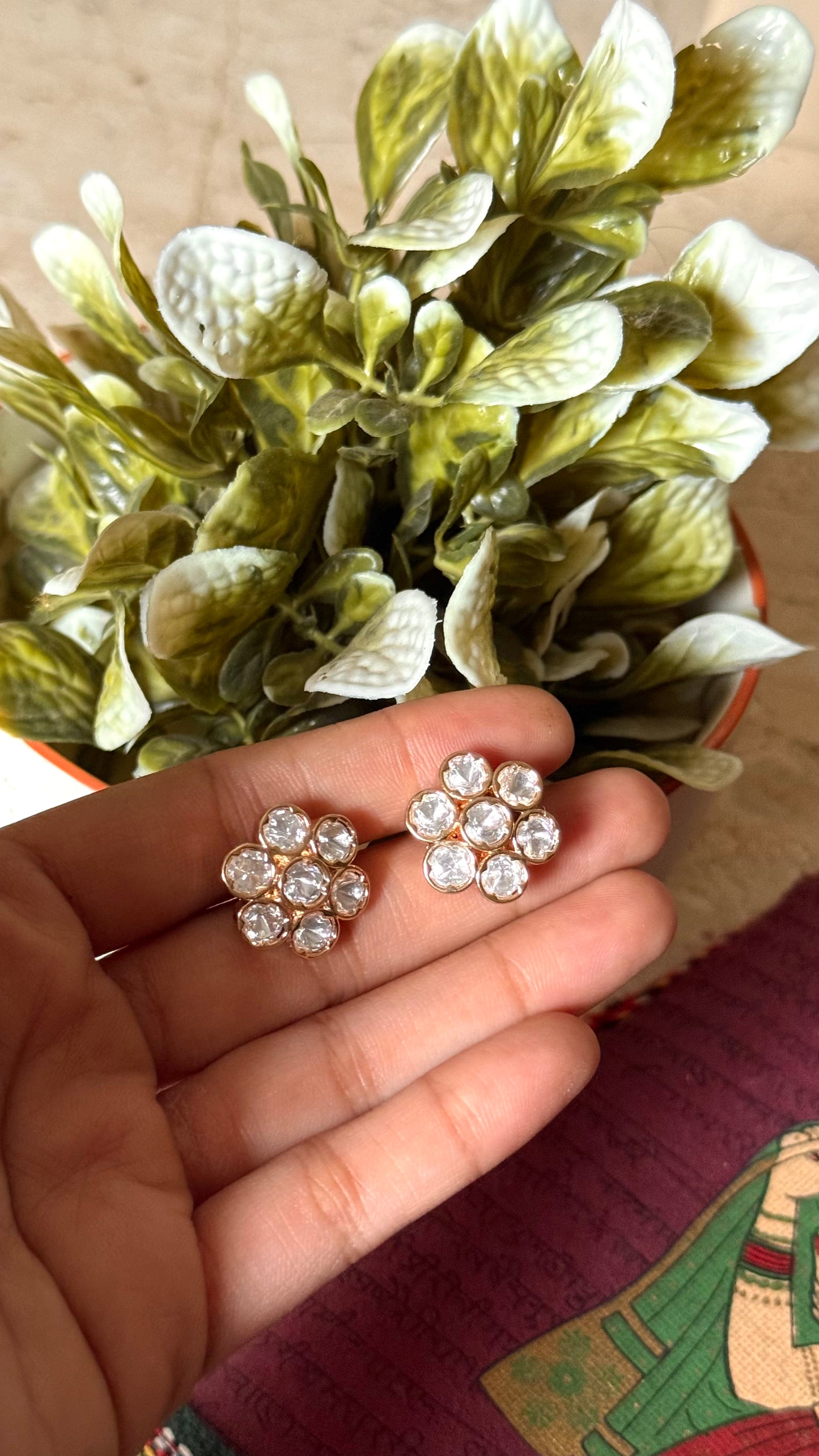 Moissanite floral stud
