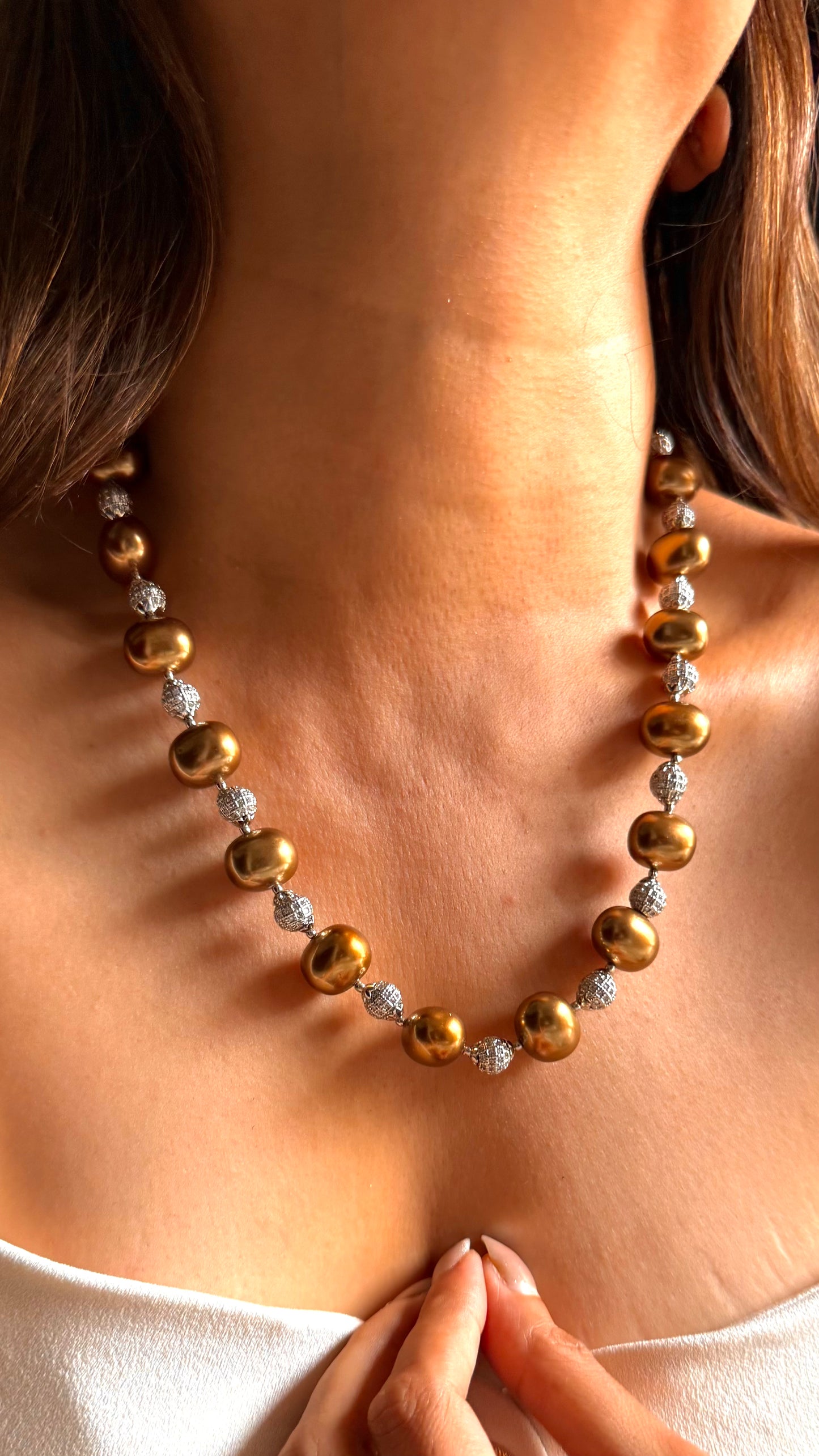 Chocolate Pearls & rhodium ball string set