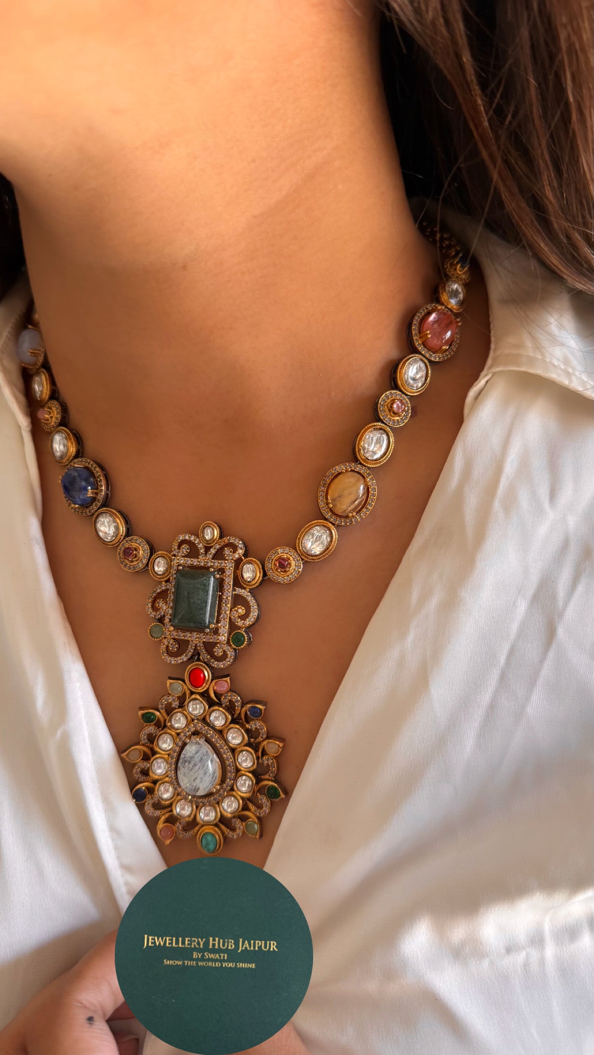 Emerald & mother of pearl sabyasachi inspired necklace