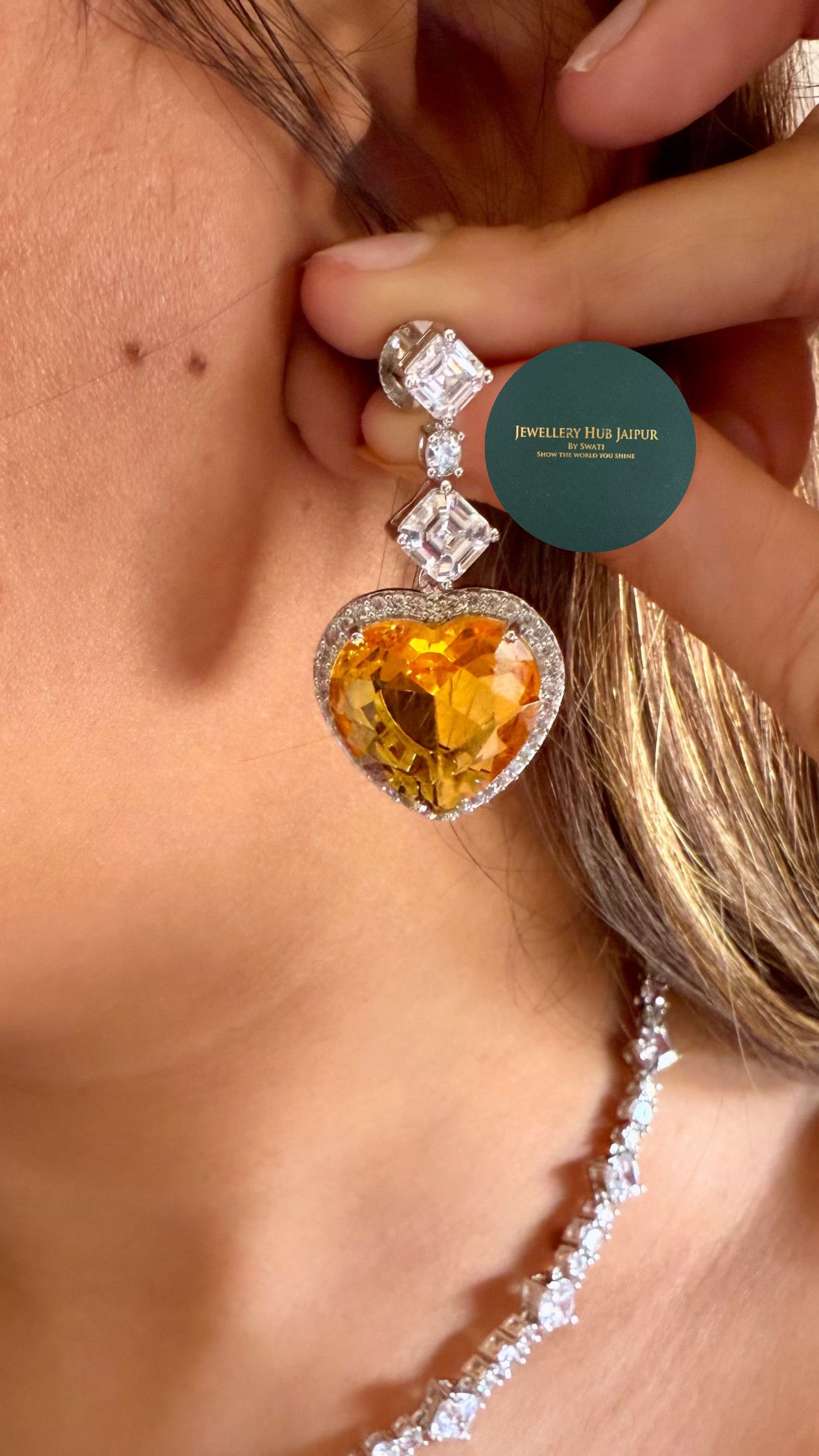 Viona Topaz heart diamond necklace