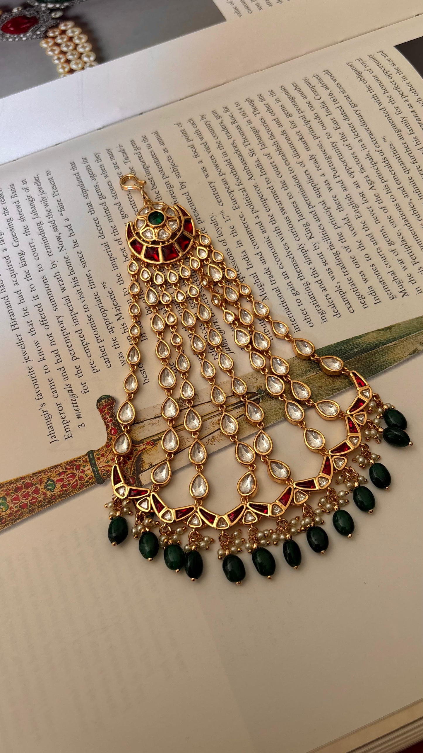 Heritage Ruby &Emerald drop paasa