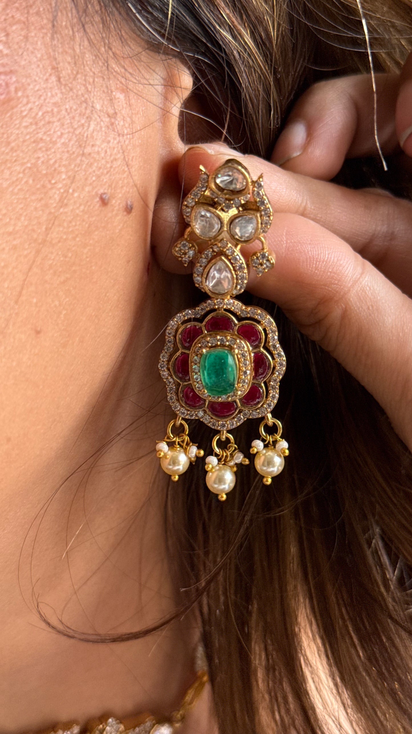 Doublet floral polki choker
