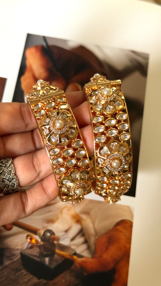 Moissanite polki openable bangle