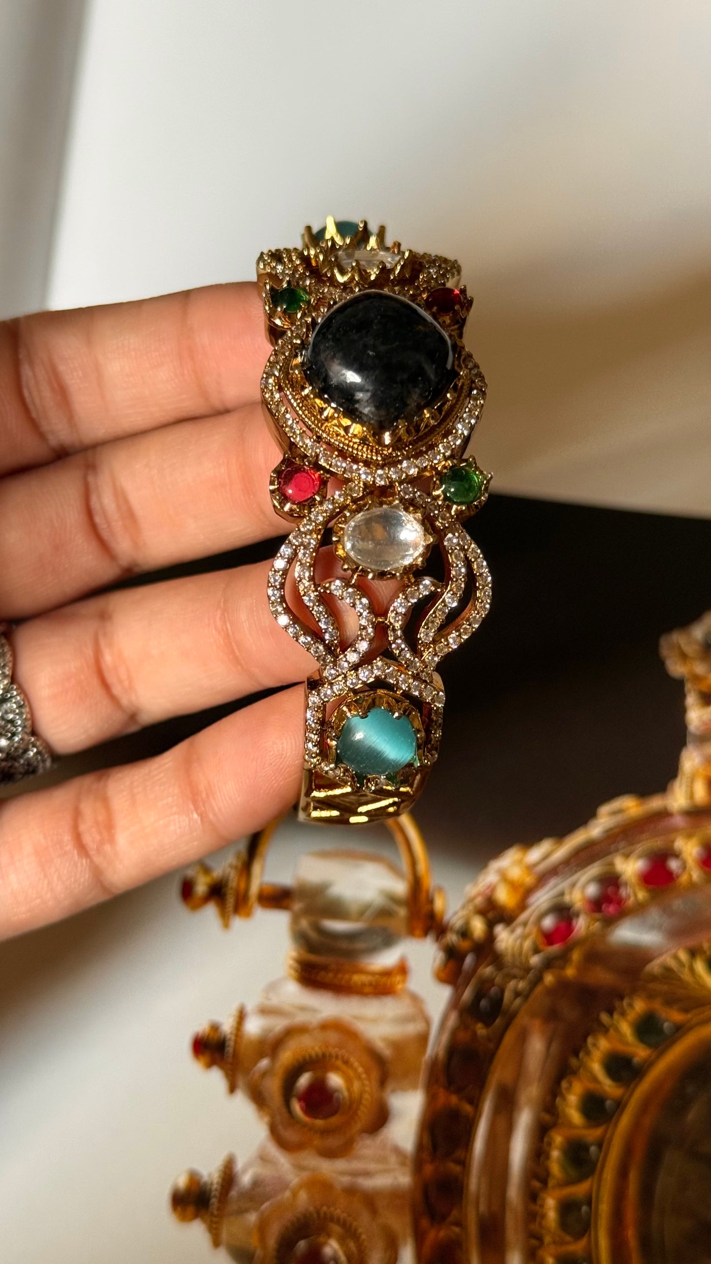 Navratna doublet bracelet
