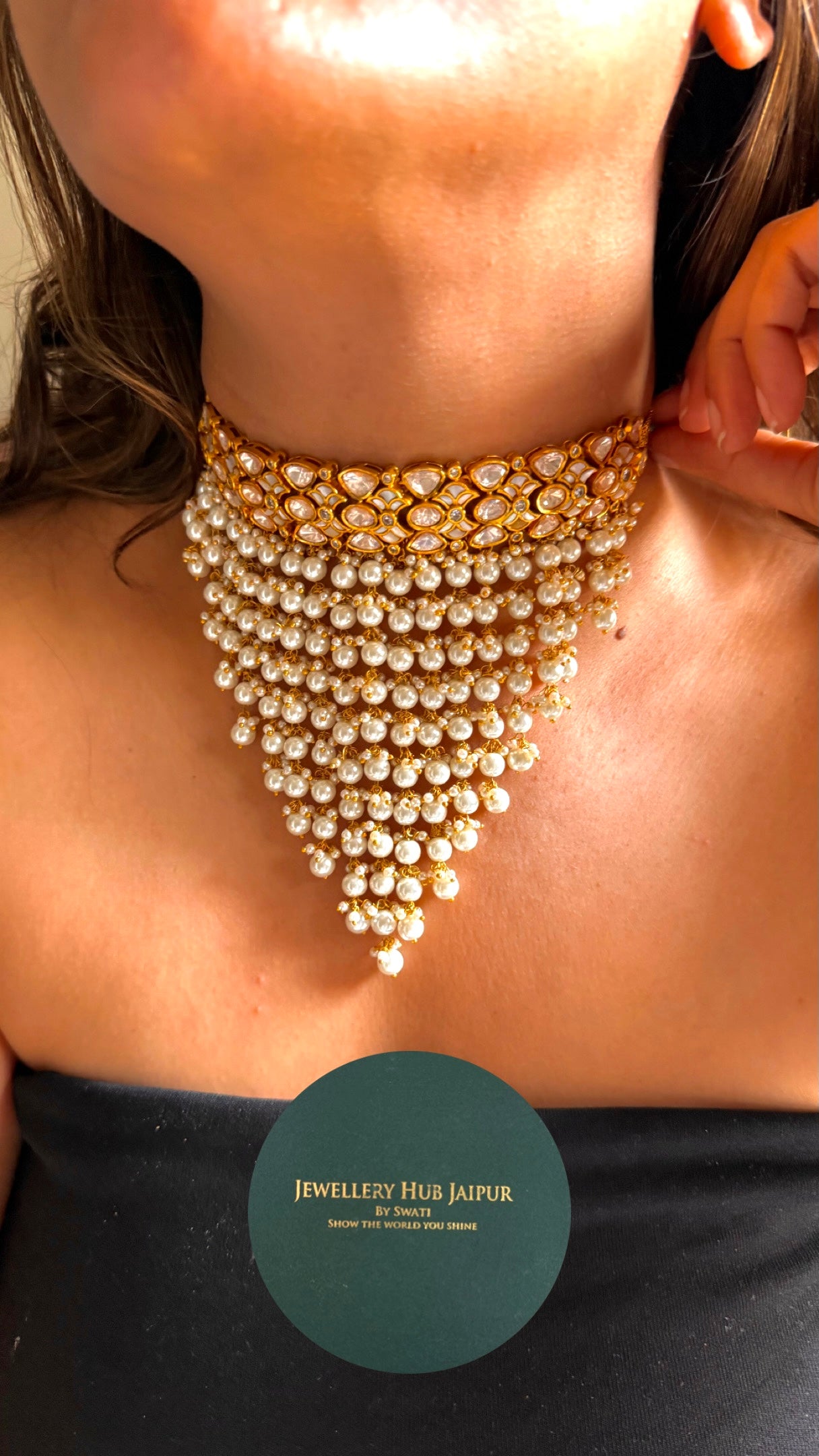 Mother of pearl with pearl detailing Necklace