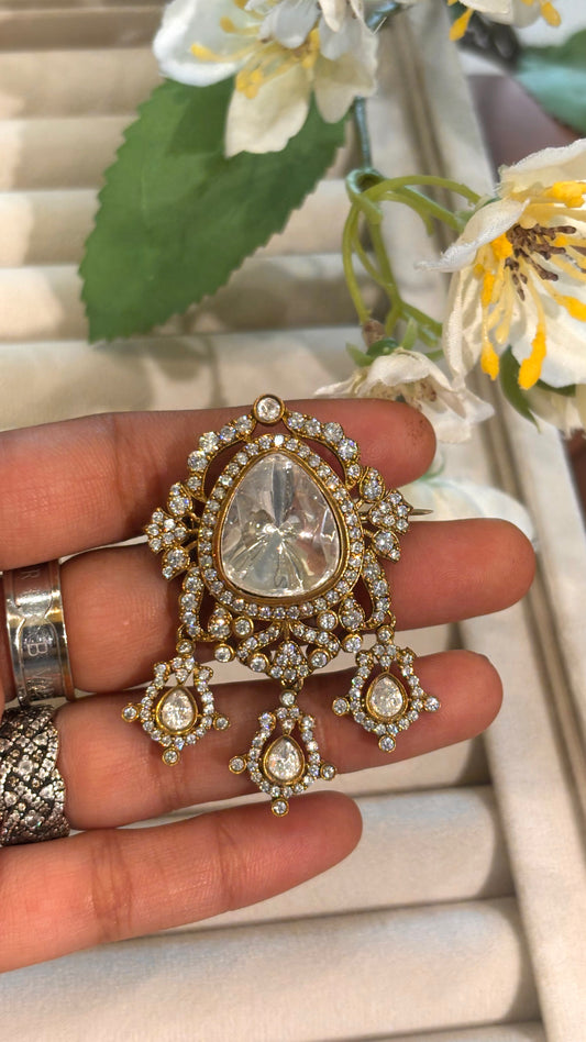 Uncut polki Victorian brooch