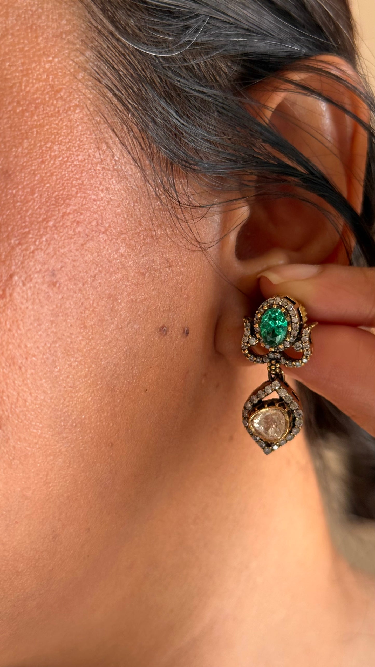 emerald moissanite peeli polki necklace