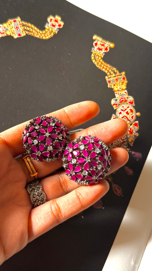 Ruby victorian black polish stud