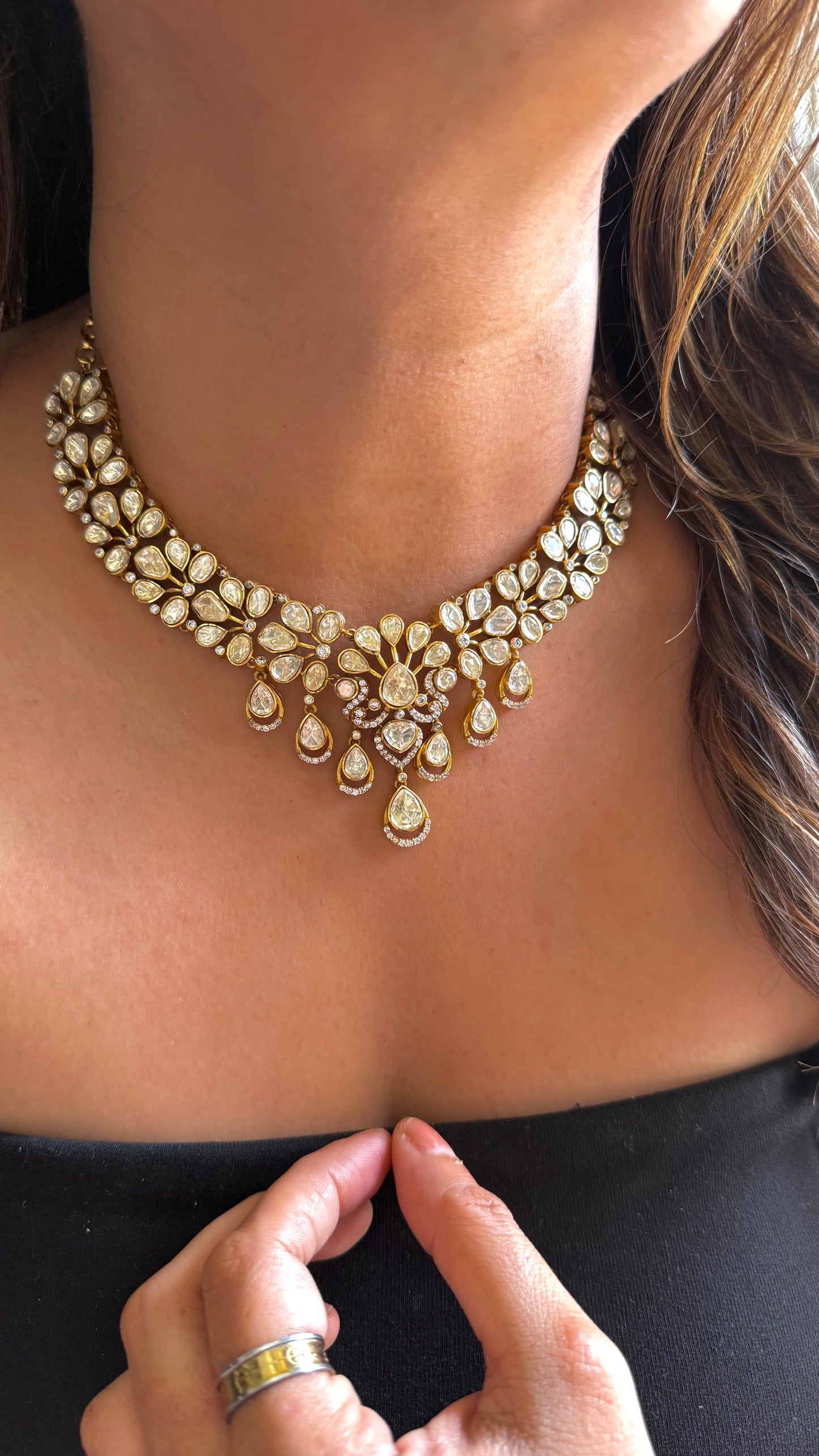 Peacock inspired LV shaped Polki necklace