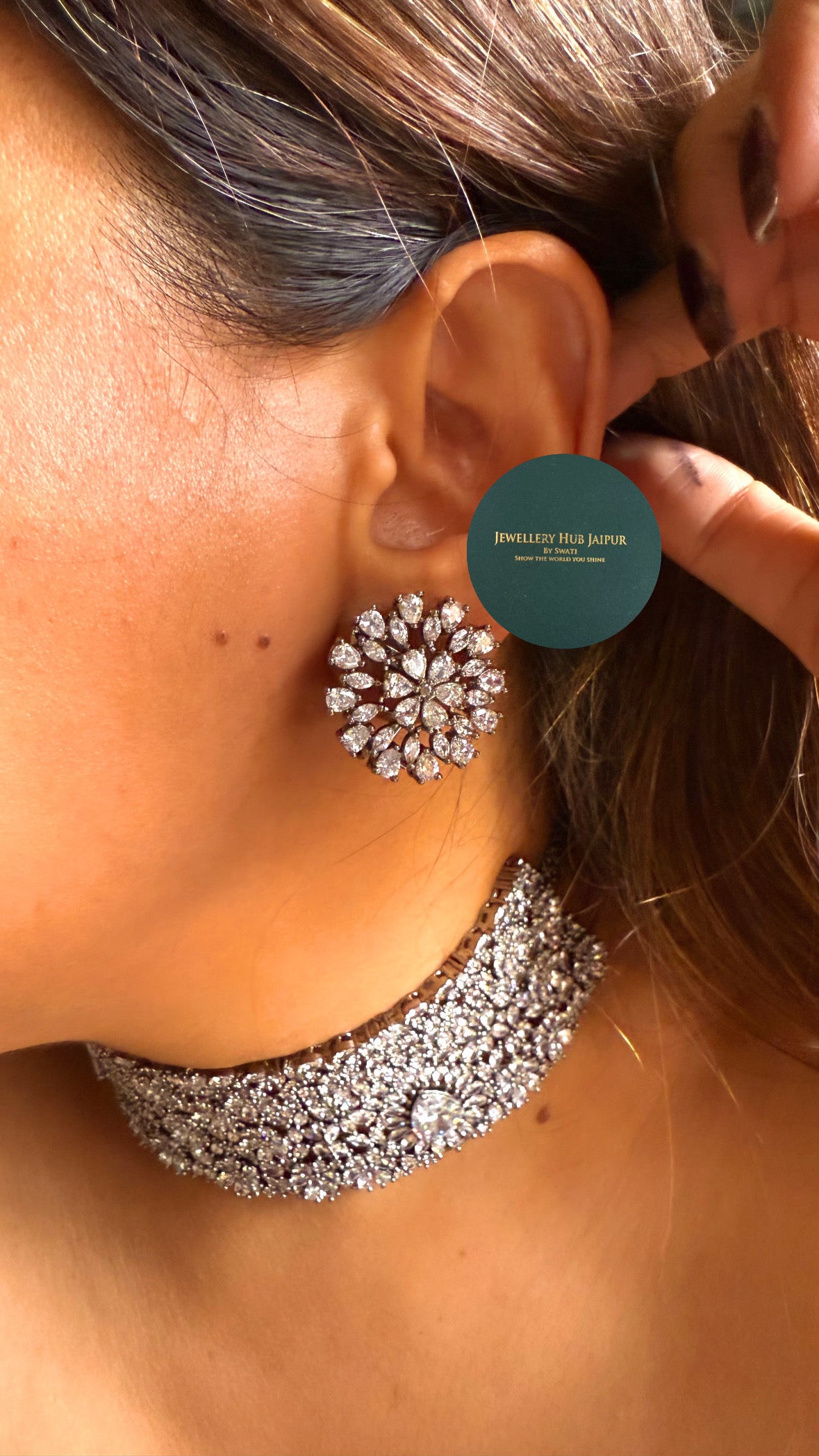 Floral cz diamond choker