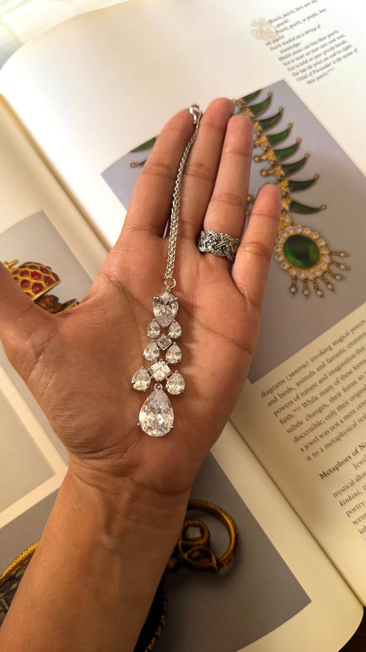 Cz diamond maangtika