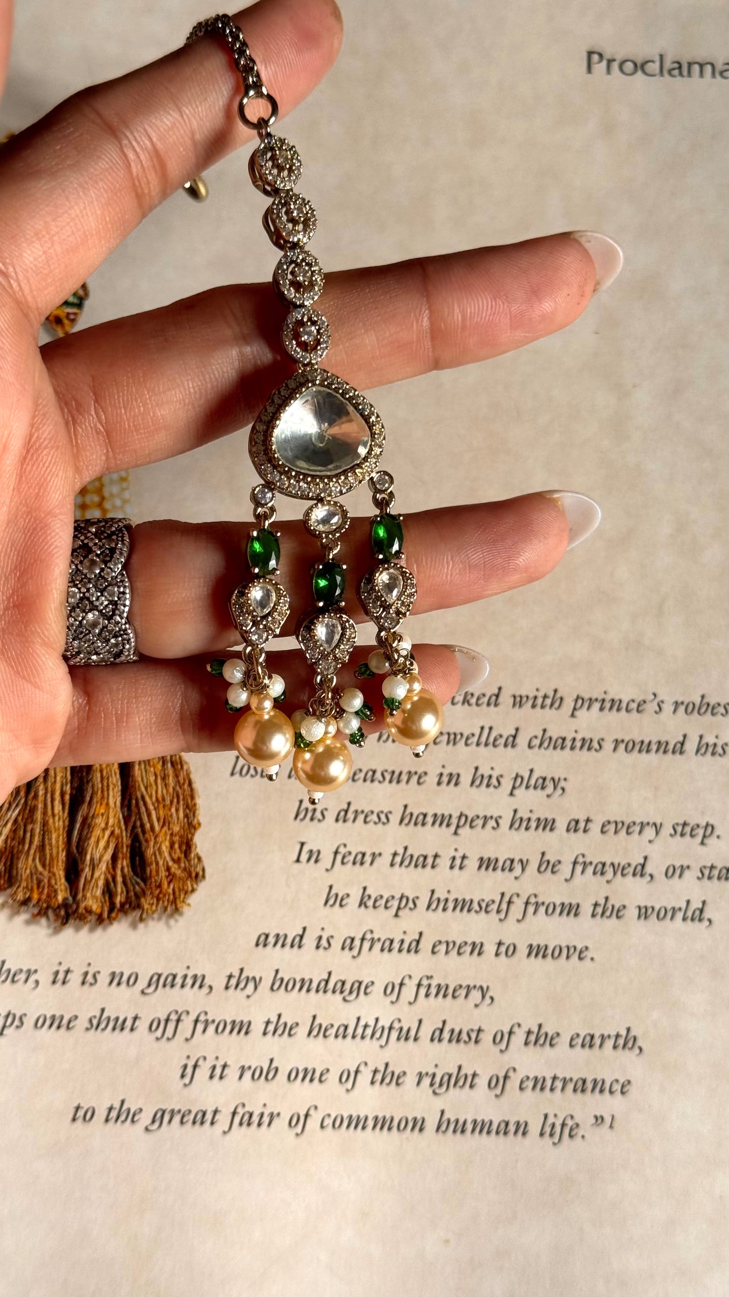Emerald Moissanite polki maangtika