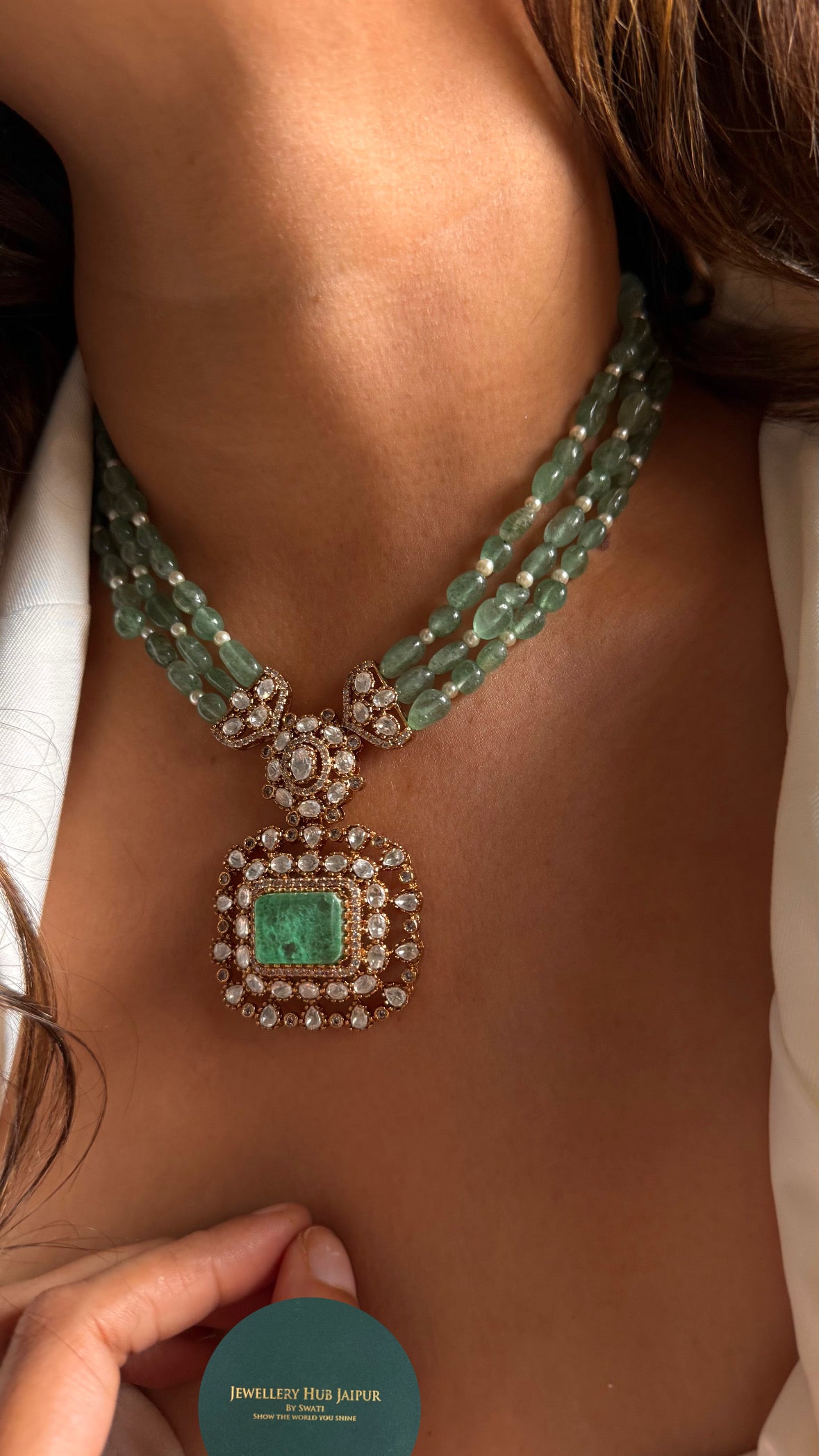 Mint square pendant with pearl detailing collar Necklace