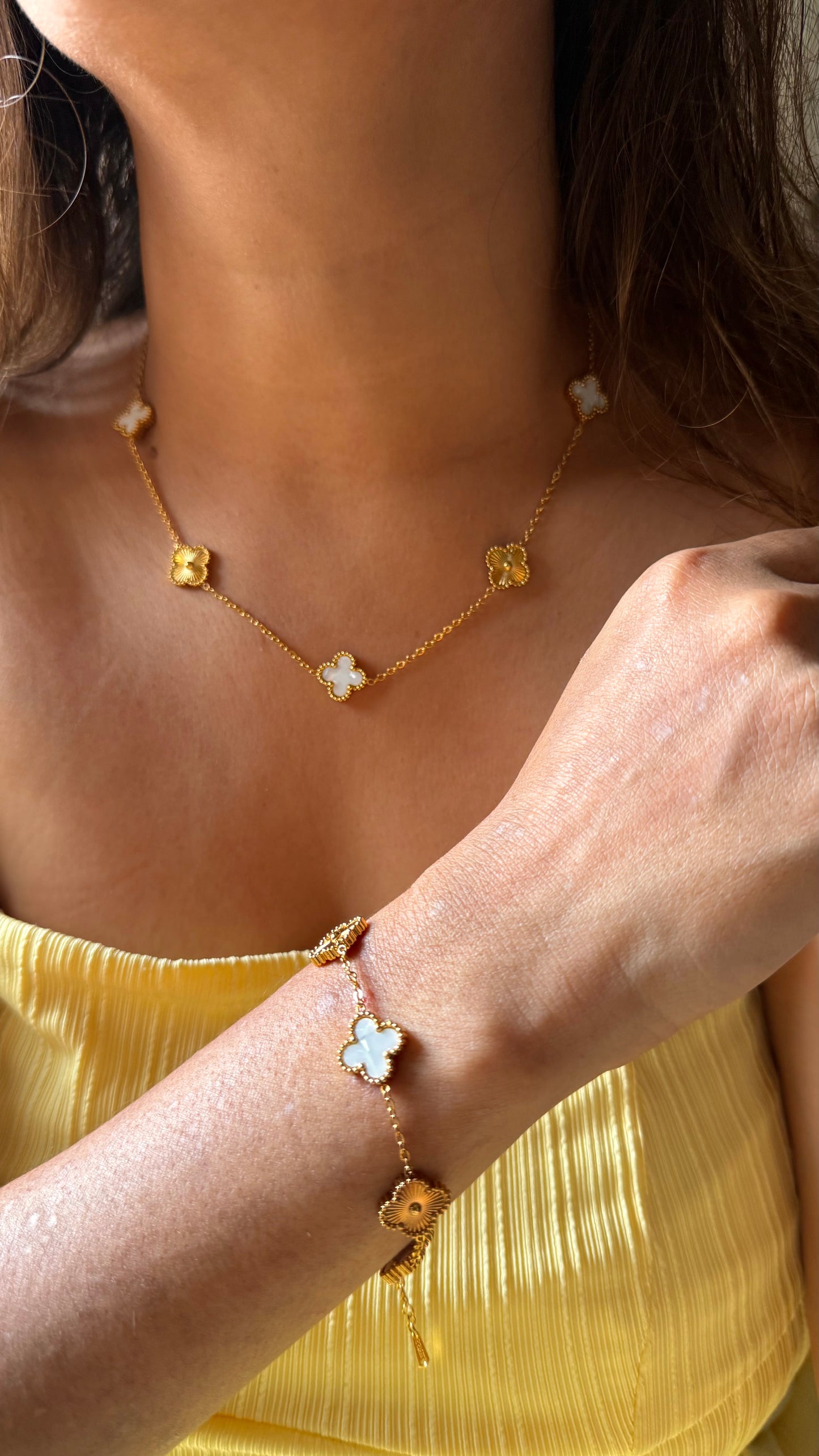 Mother-of-Pearl Clover combo - Necklace, Bracelet and Earrings