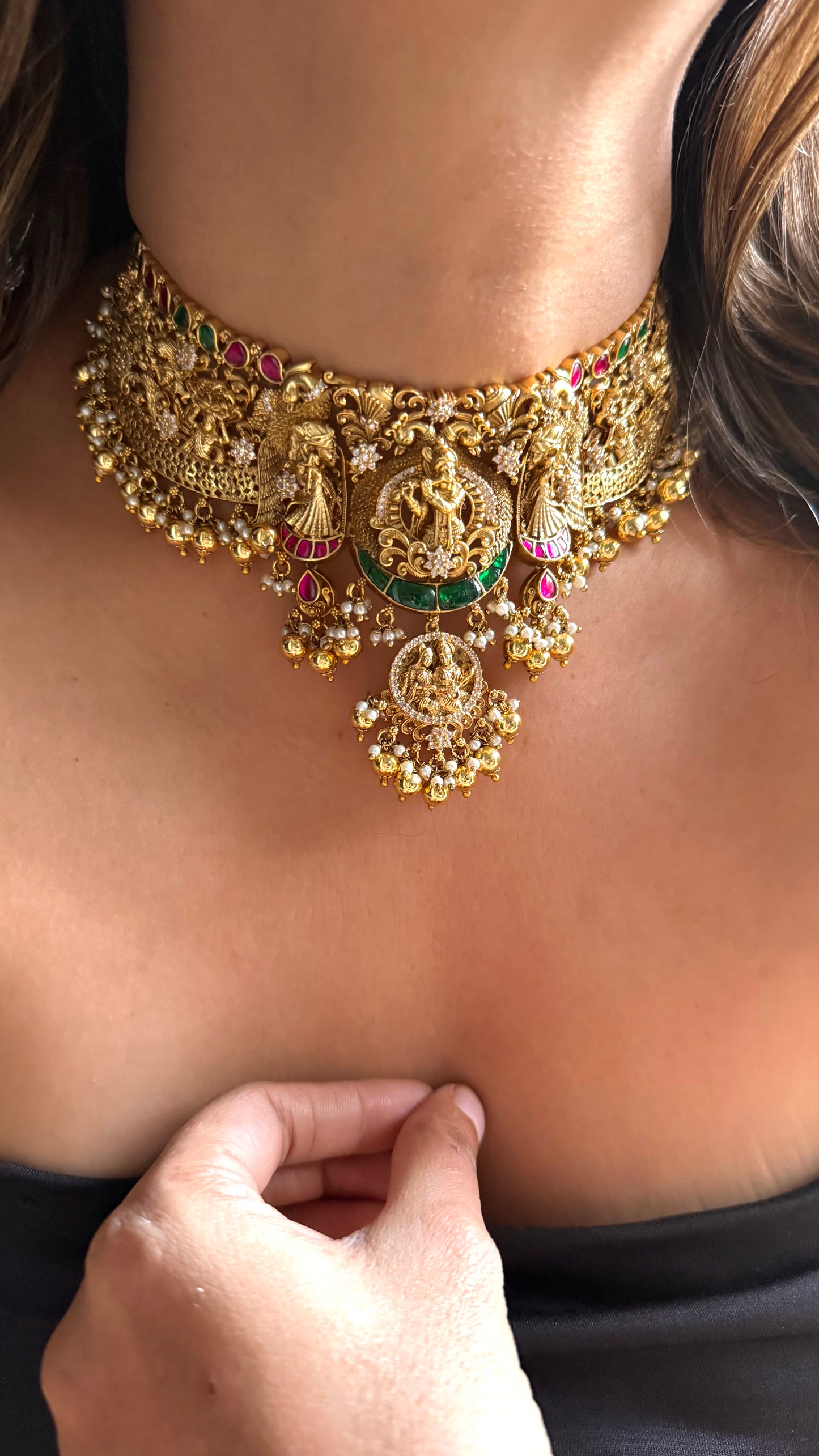 Lord Krishna bansuri swaroop choker