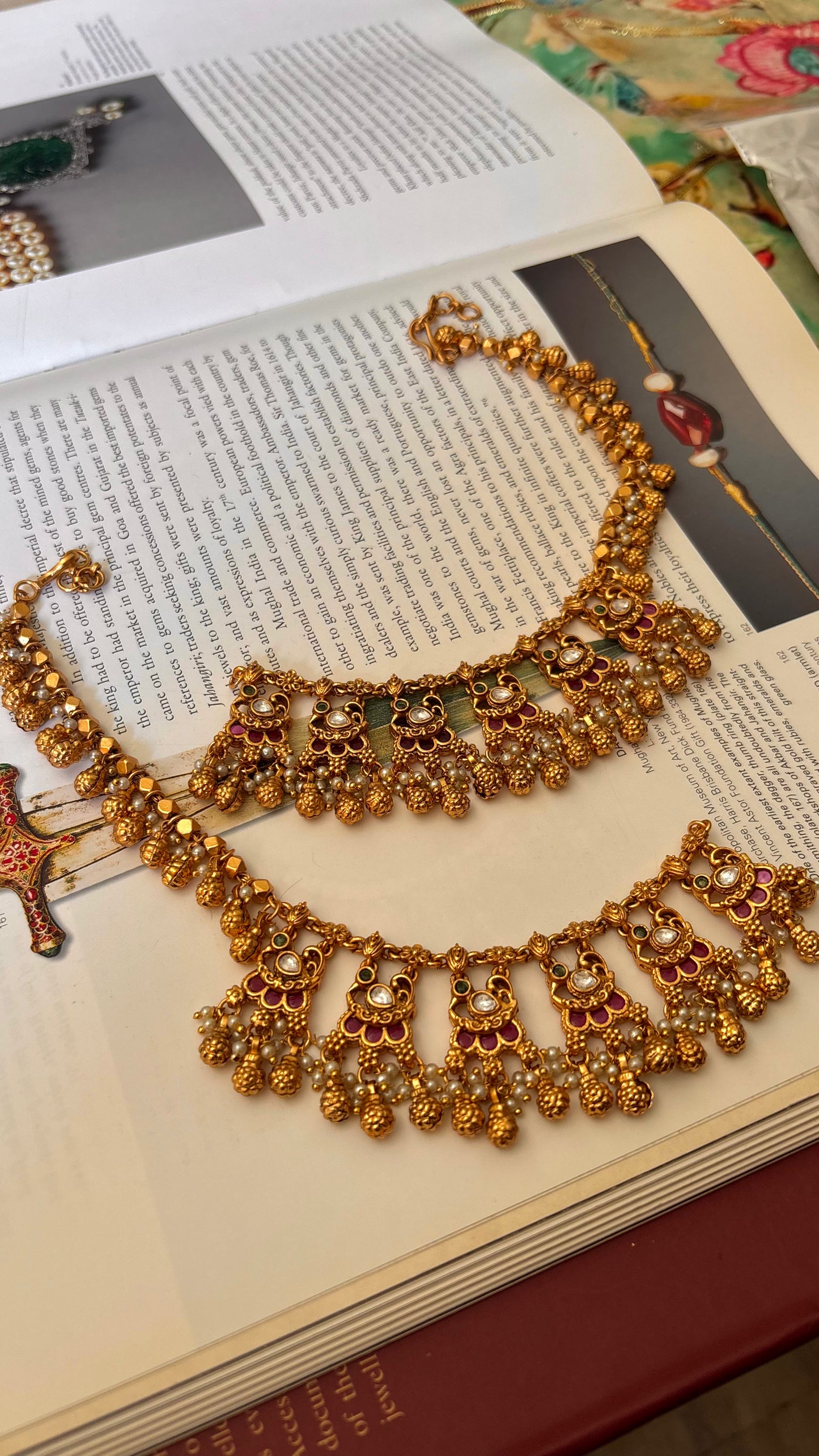 Emerald & ruby gold drops Kaanchain