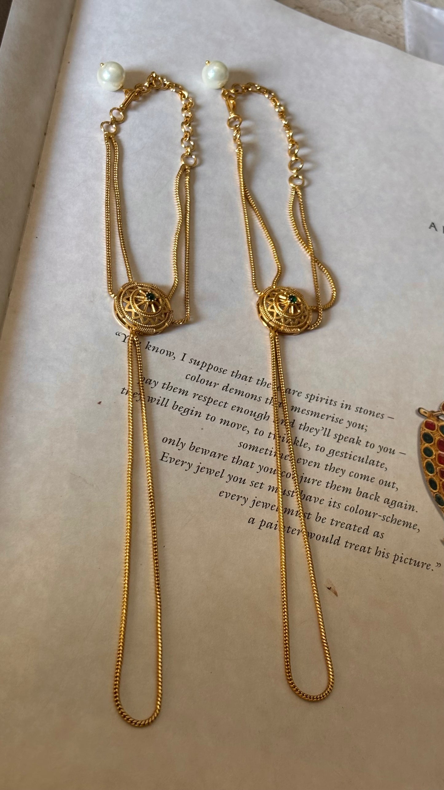 Gold Hath phool wearable as foot ring