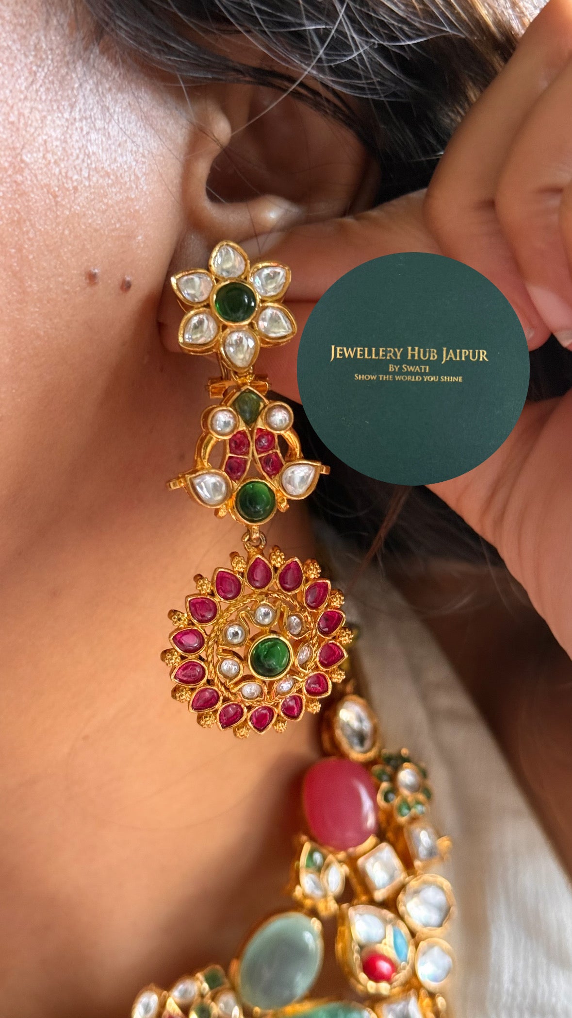 Navratna pastel with leaf inlay collar set